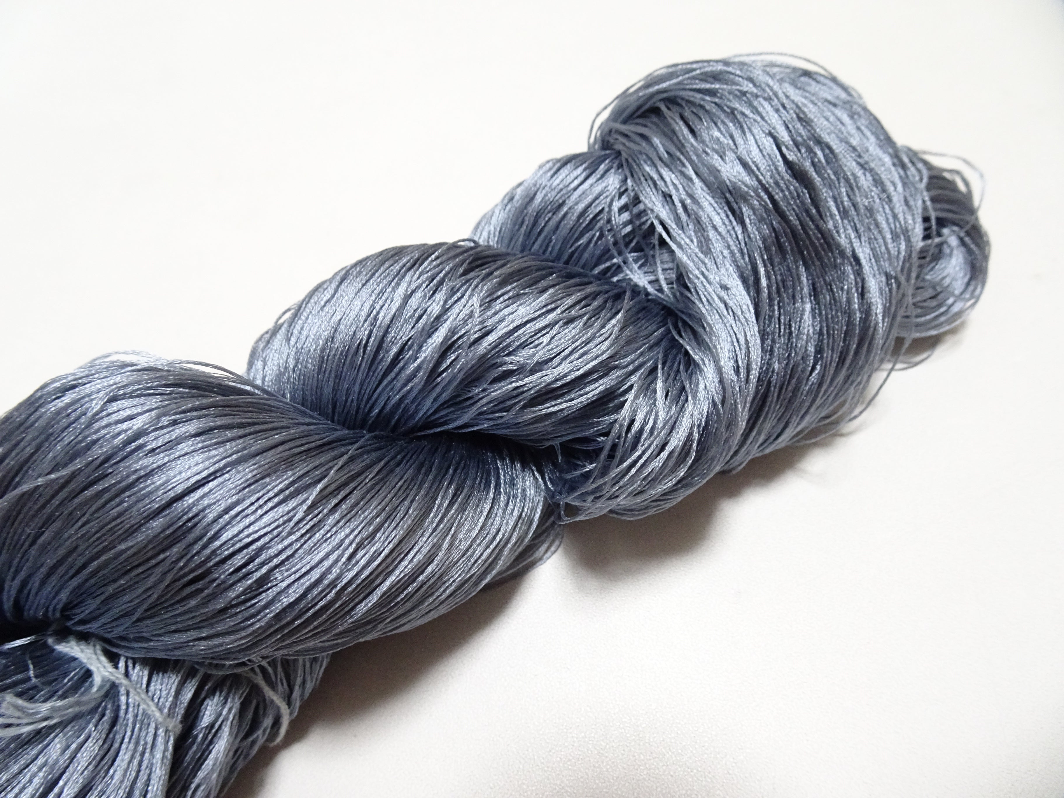Japanese Vintage 6 Loose-Twist Silk Threads 19298