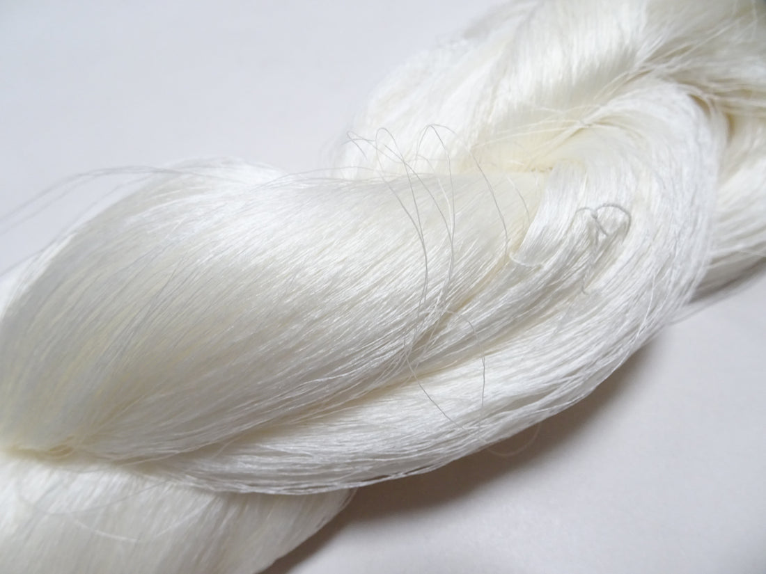 Japanese Vintage Kizome-Dyed Silk Thread 18999