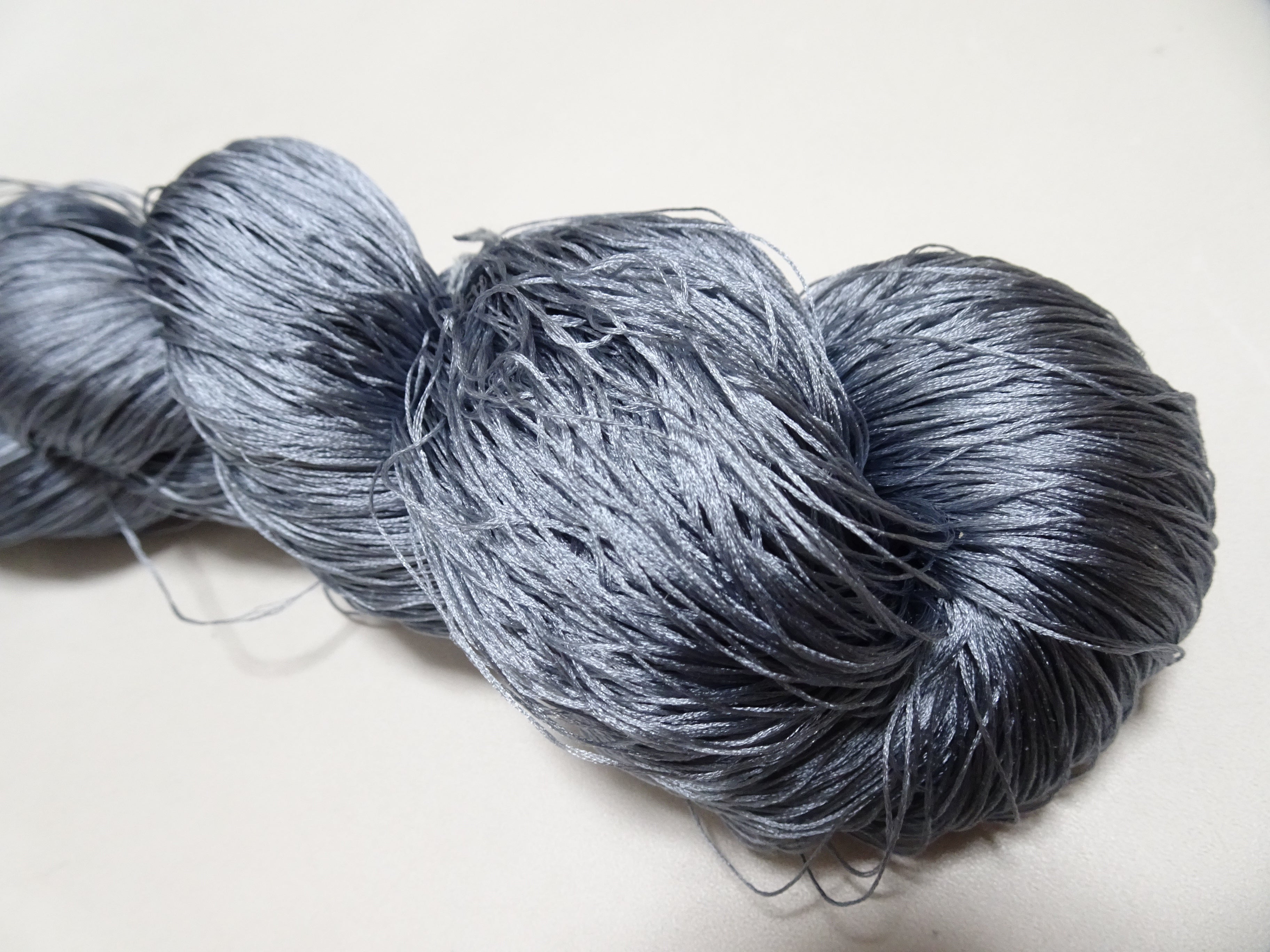 Japanese Vintage 6 Loose-Twist Silk Threads 19298