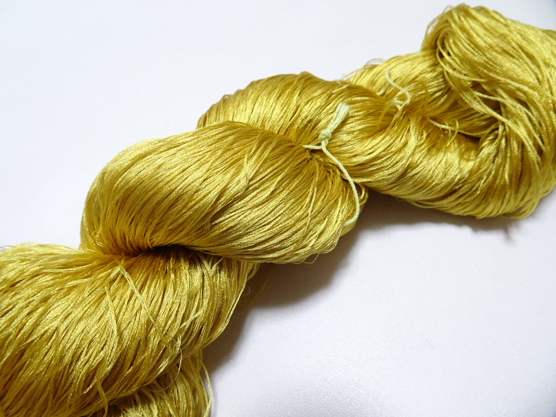 Japanese Vintage 6 Loose-Twist Silk Threads 19299