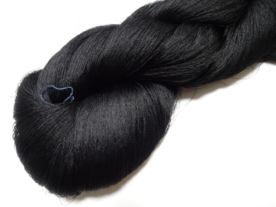 Japanese Vintage Kizome-Dyed Silk Thread Black 19001