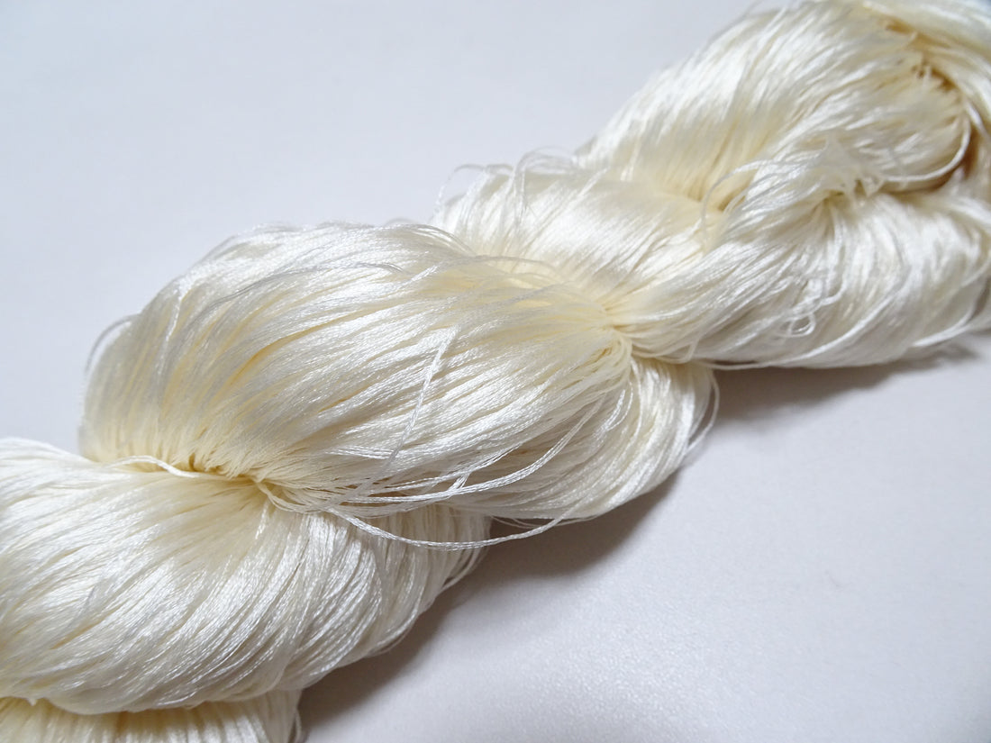 Japanese Vintage 6 Loose-Twist Silk Threads 19300