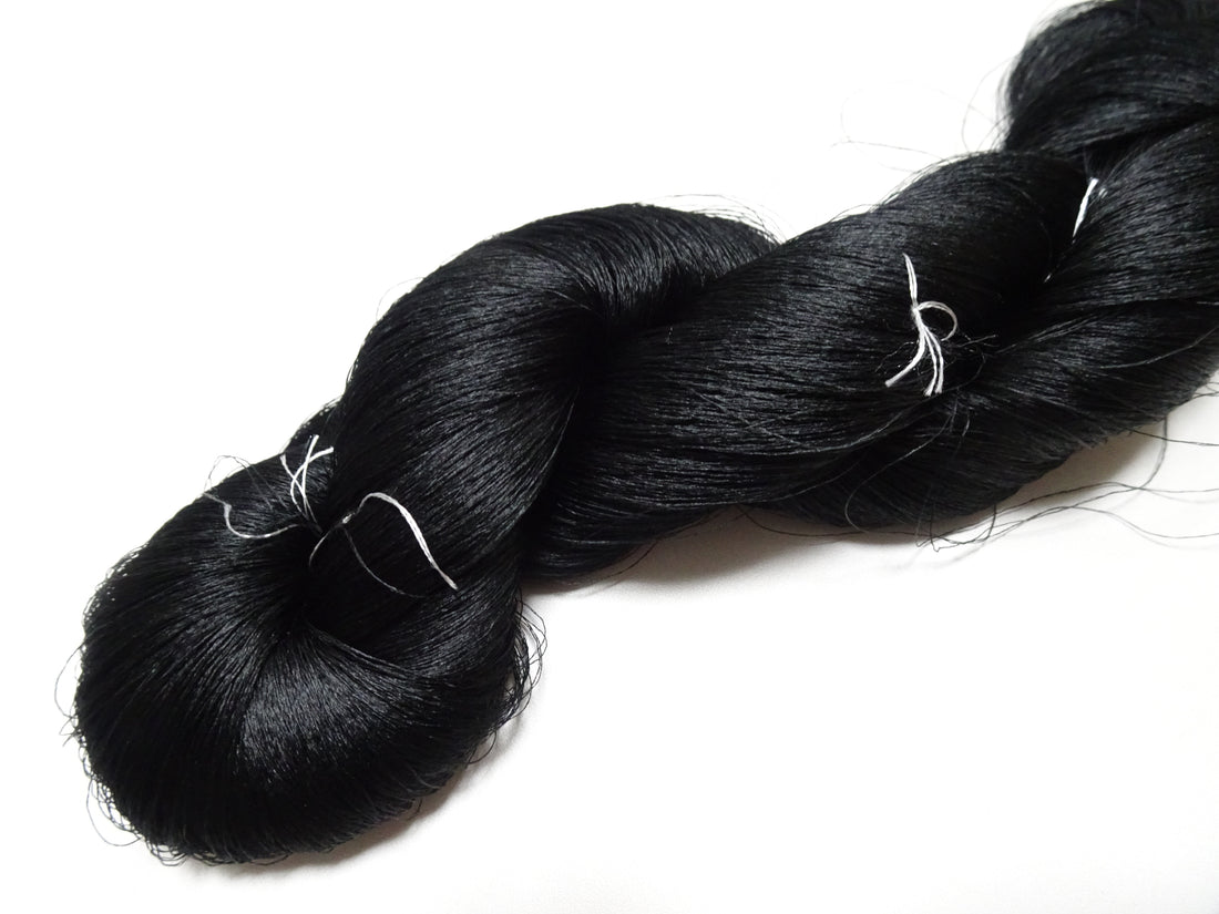 Japanese Vintage Kizome-Dyed Silk Thread Black 19002
