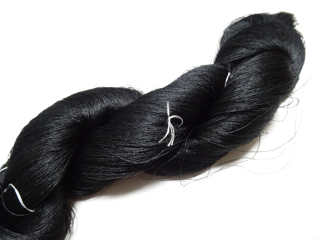Japanese Vintage Kizome-Dyed Silk Thread Black 19002