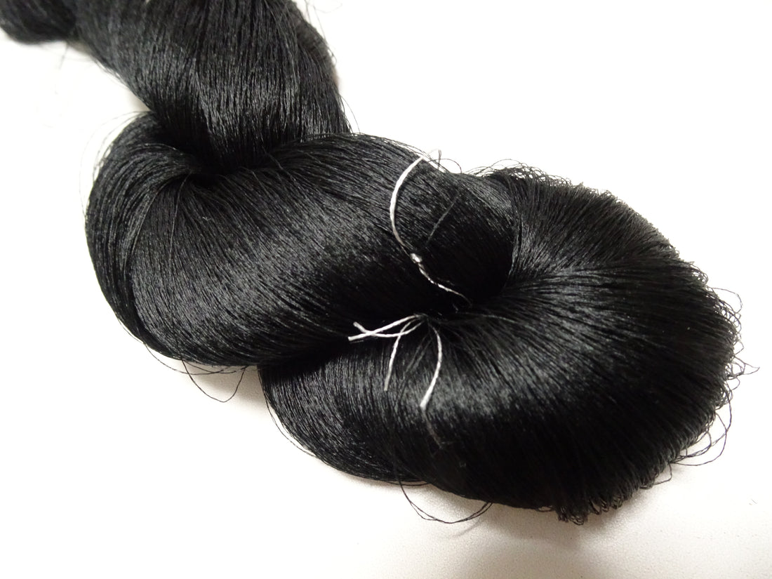 Japanese Vintage Kizome-Dyed Silk Thread Black 19002