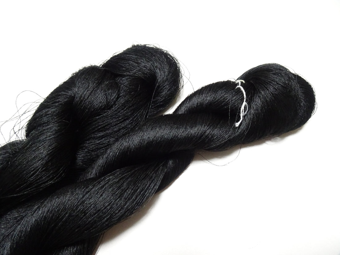 Japanese Vintage Kizome-Dyed Silk Thread 2sets Black 19003