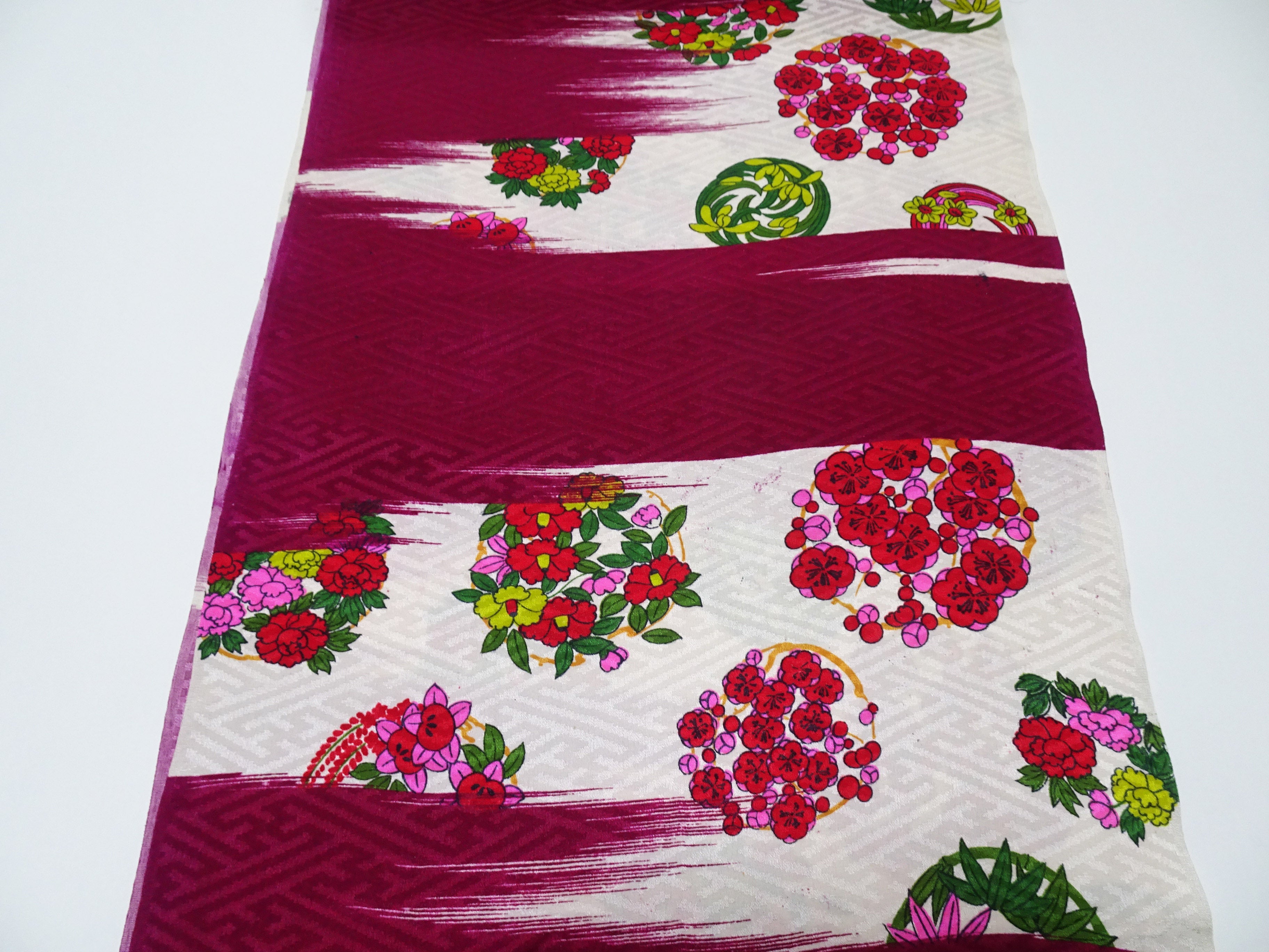 Japanese Taisho–Showa Era Antique Deadstock Silk Kimono Fabric Bolt with Bold Floral Pattern 16235