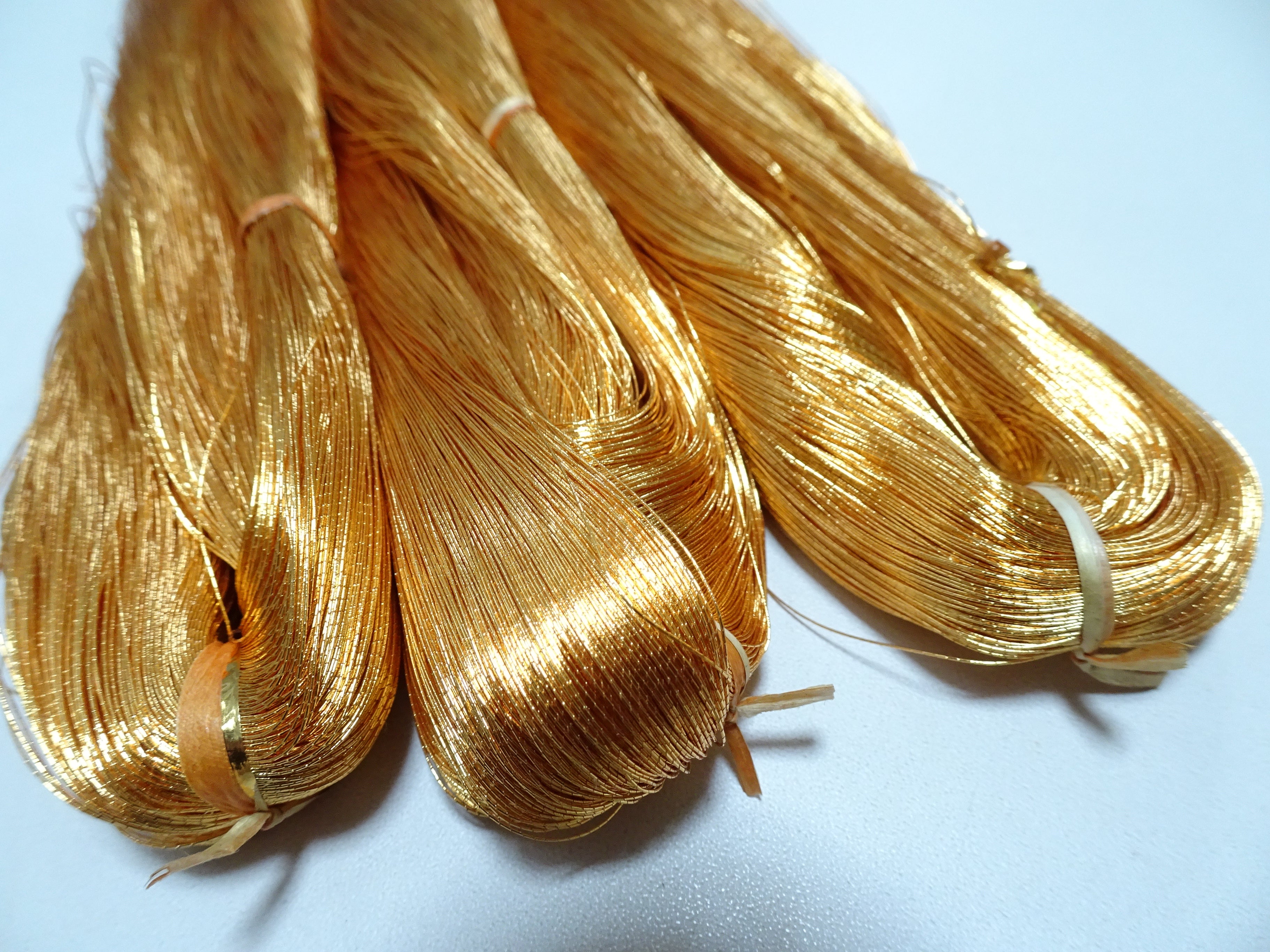 Special price!! Japanese Vintage Superb Gold Leaf Thread 3sets embroidery 3000M 16673  0.27mm