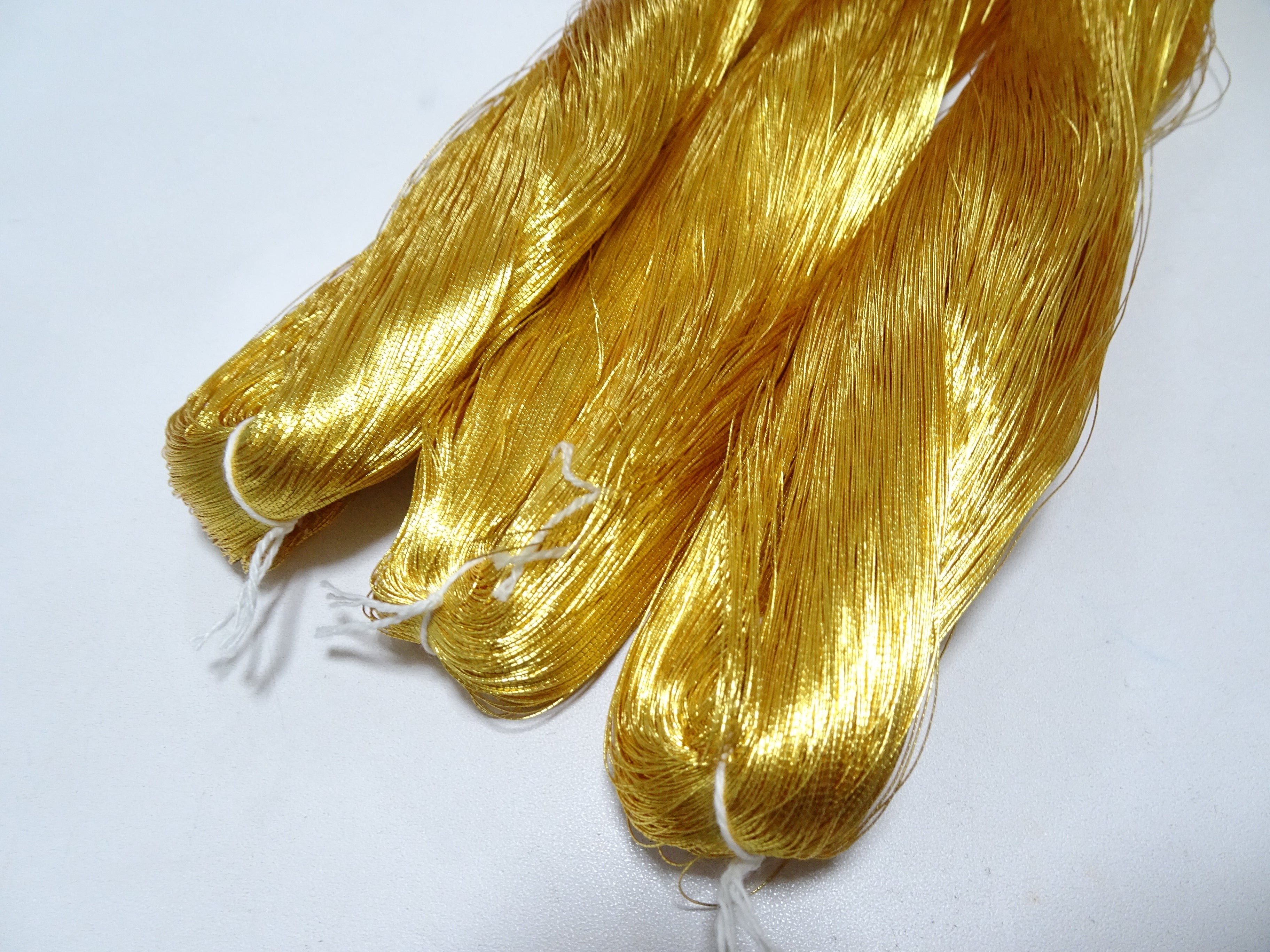 Special price!! Japanese Vintage Superb Gold Leaf Thread 3sets embroidery 3000M 16674  0.27mm