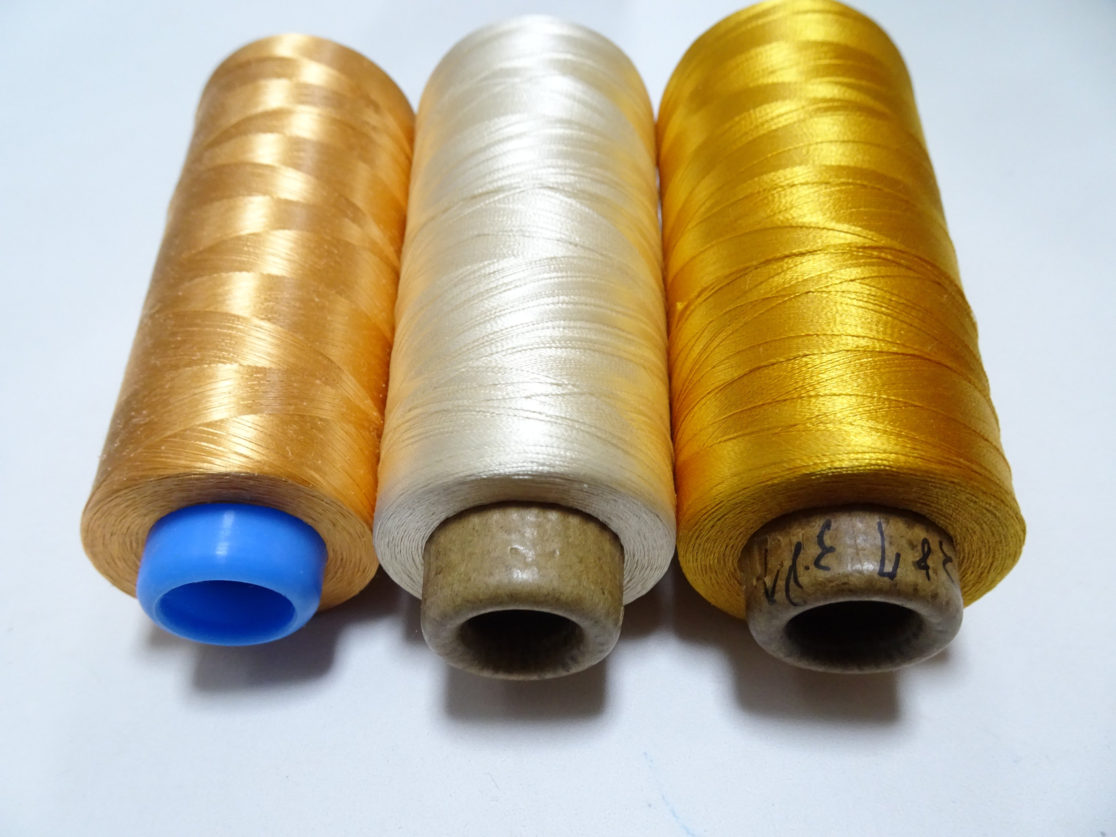 Special Price!! Japanese vintage silk thread 3sets Over 6000M embroidery 15251