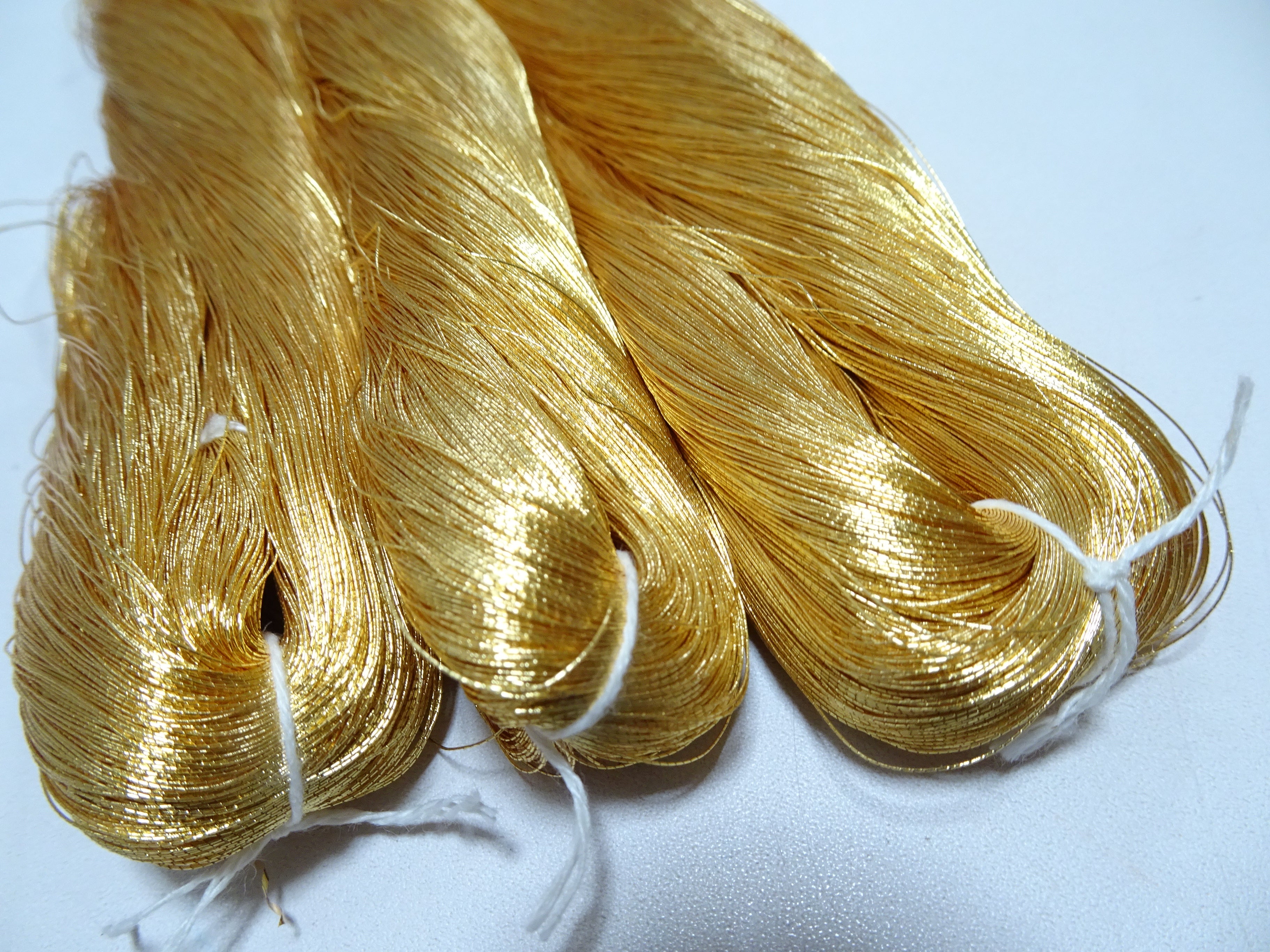 Special price!! Japanese Vintage Superb Gold Leaf Thread 3sets embroidery 3000M 16675  0.27mm