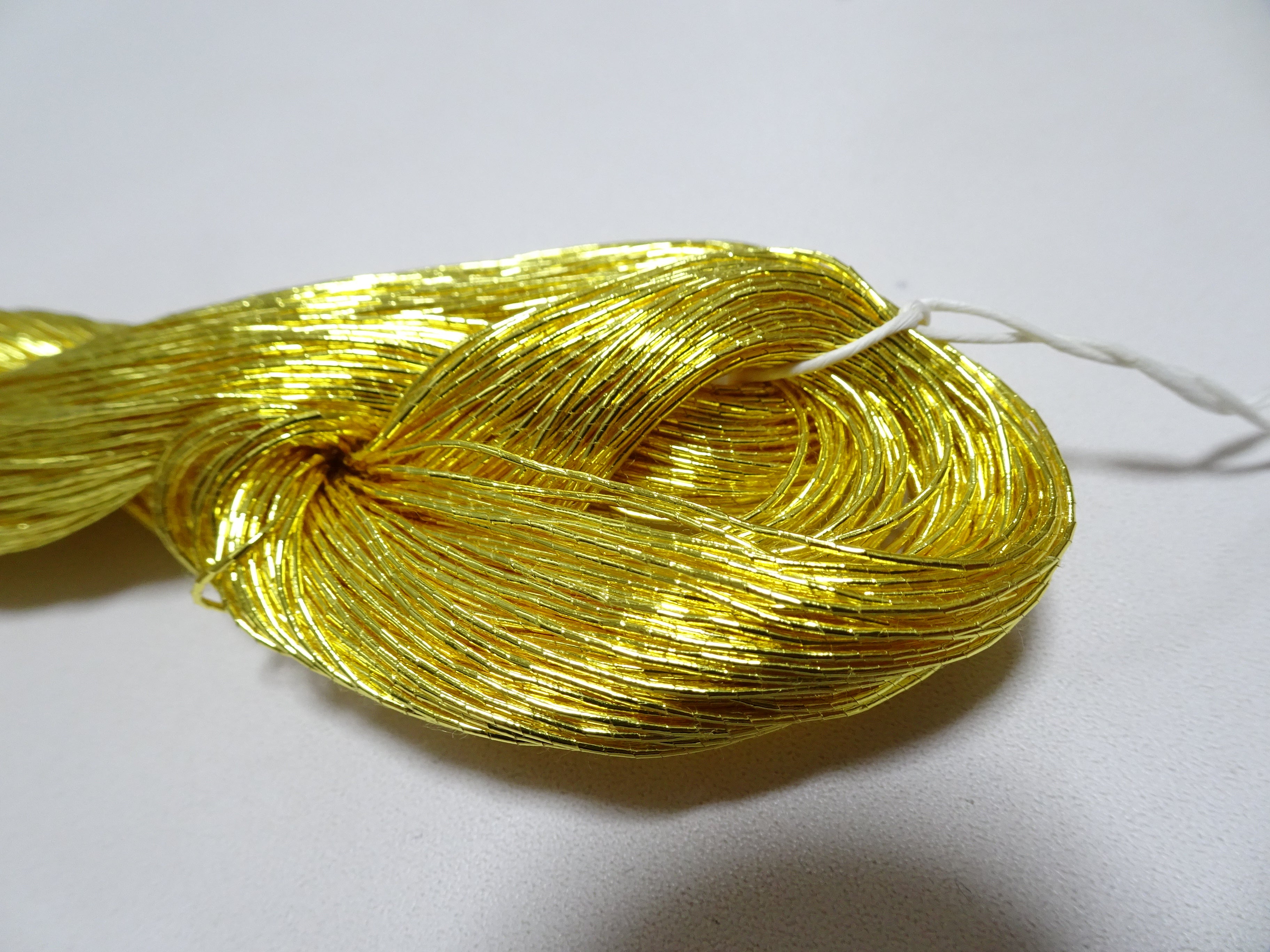 Limited to 9 pieces!! Japanese Vintage Gold Leaf Thread Kinkoma Embroidery 105 0.65mm 100M  16679