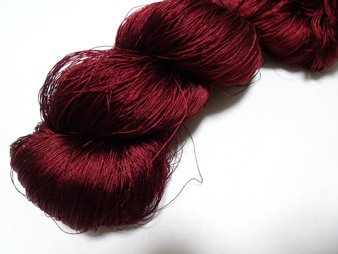 Japanese Vintage Silk Thread for Tsuzure Weaving – High-Quality 19667