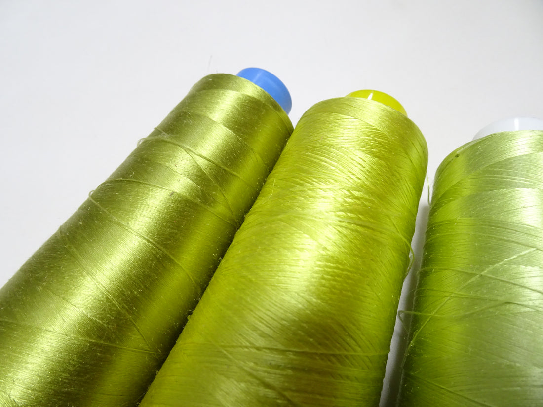 Special Price!! Japanese vintage silk thread 3sets Over 6000M embroidery 15257