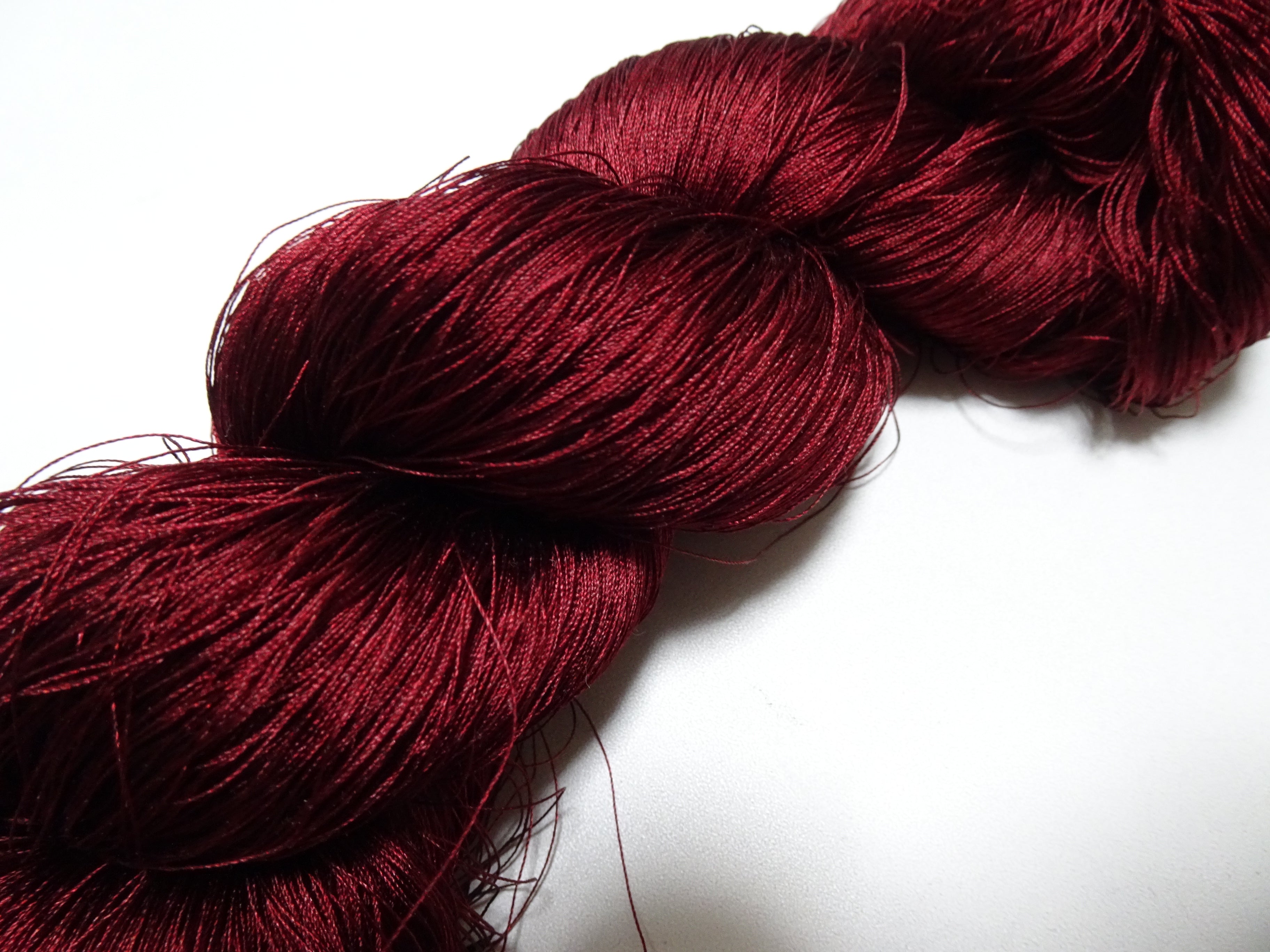 Japanese Vintage Silk Thread for Tsuzure Weaving – High-Quality 19667