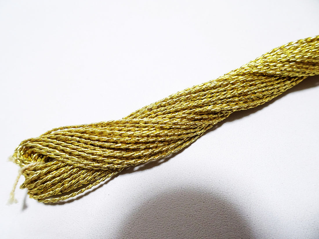 Special price!!　Japanese Vintage Rare Double Twist Gold leaf thread Embroidery 10M 0.90mm
