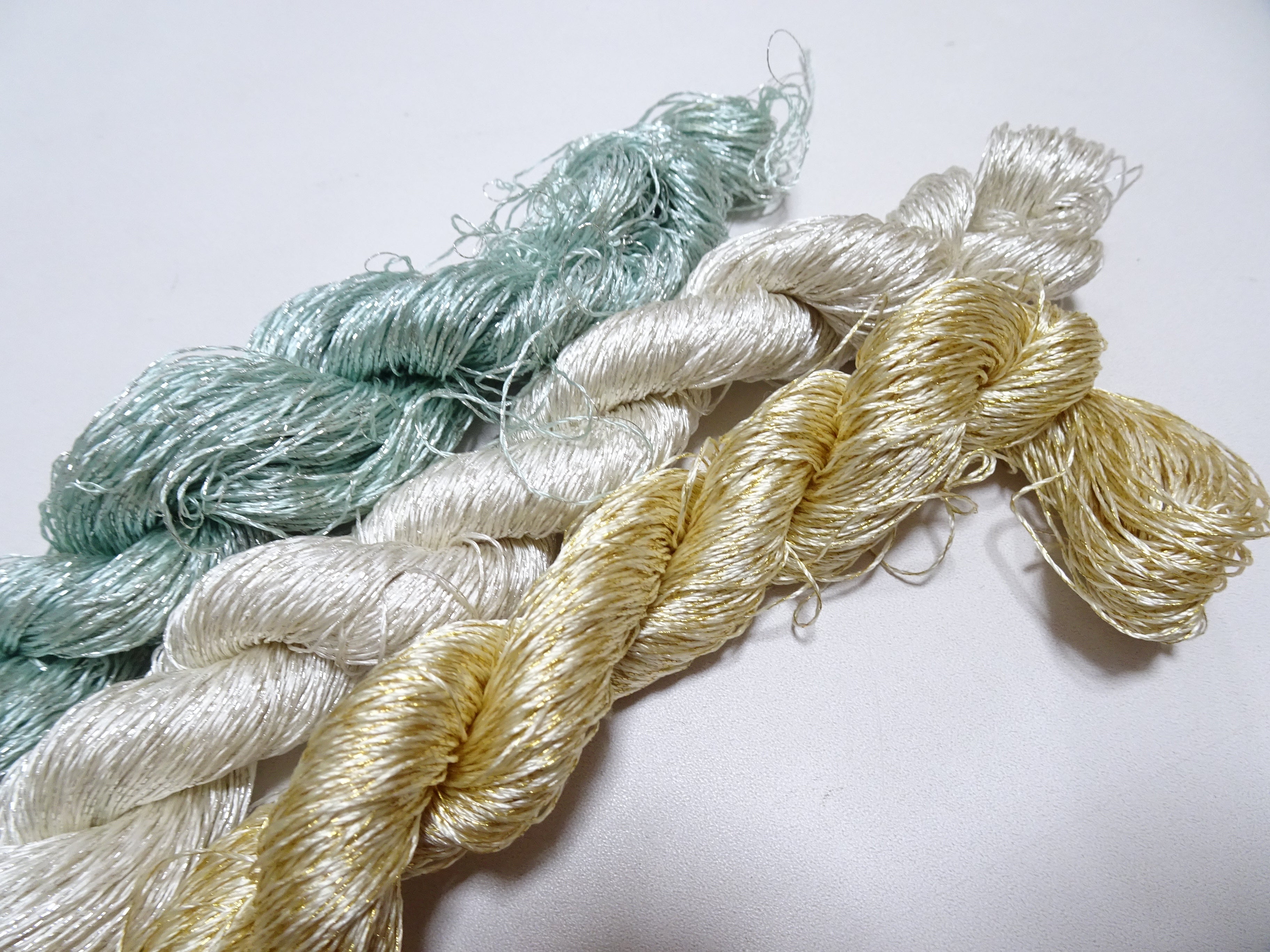 Japanese Vintage High Class Rare Silk Thread 3sets Mixture of Gold embroidery 18503