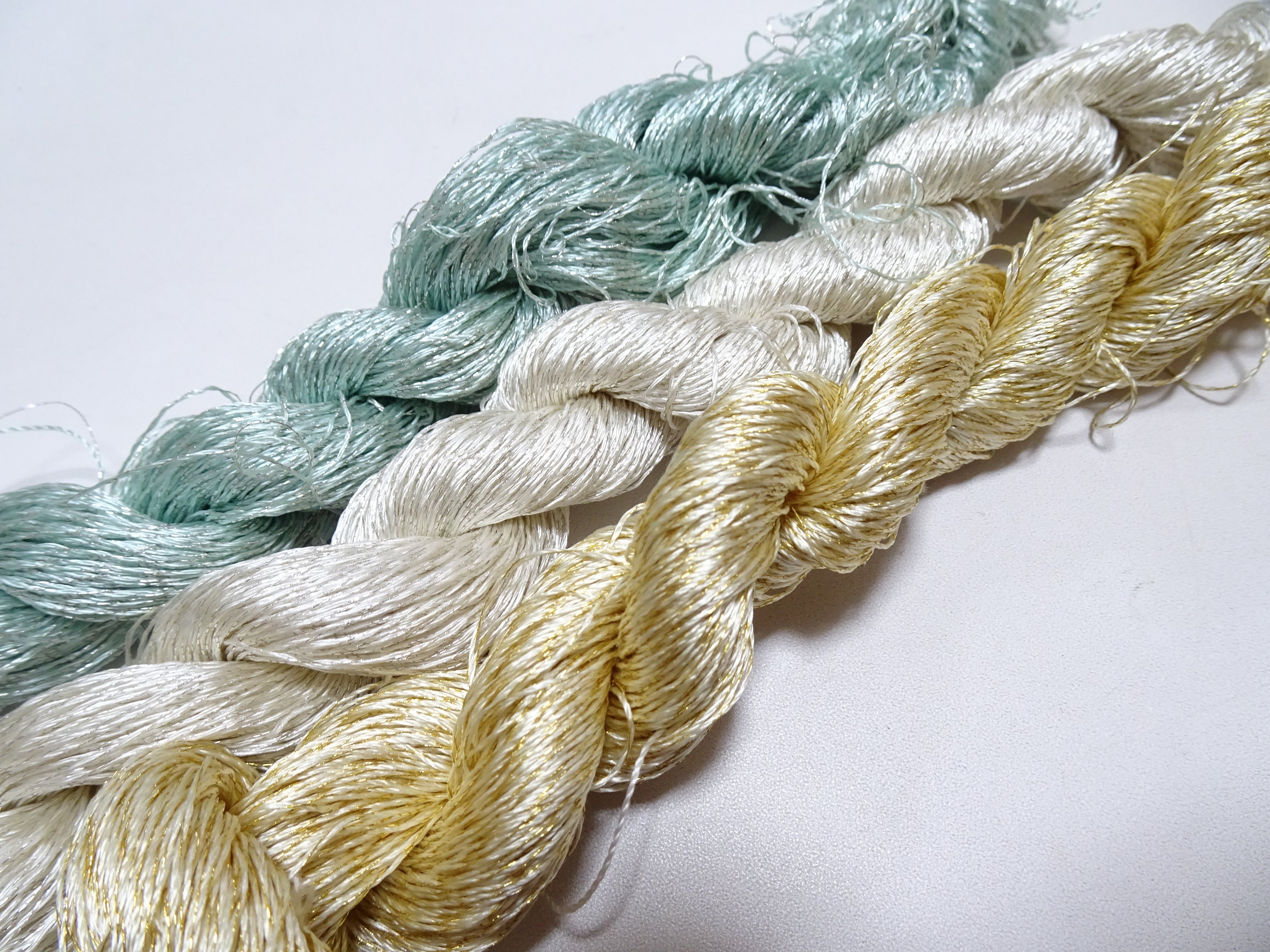 Japanese Vintage High Class Rare Silk Thread 3sets Mixture of Gold embroidery 18503