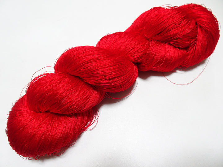 Japanese Vintage Silk Thread for Tsuzure Weaving – High-Quality 19673