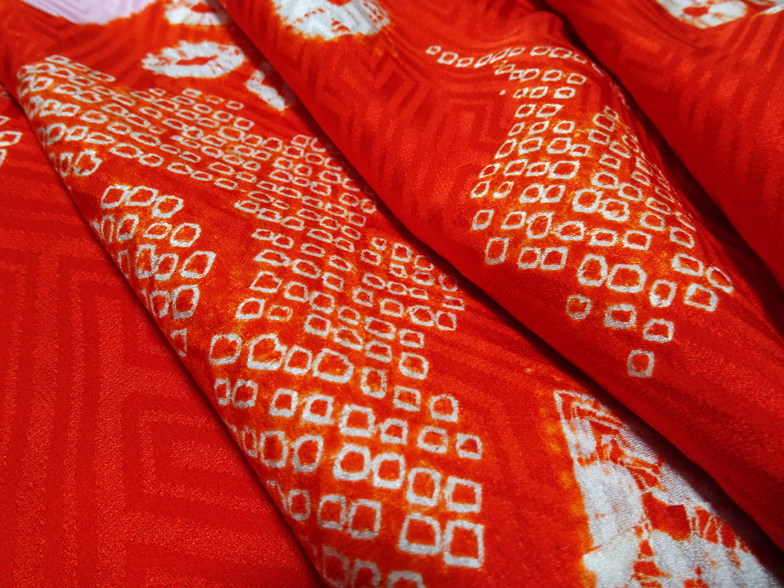 Japanese Antique Silk Bolts  / Mon kinsha / shibori Pattern 17508