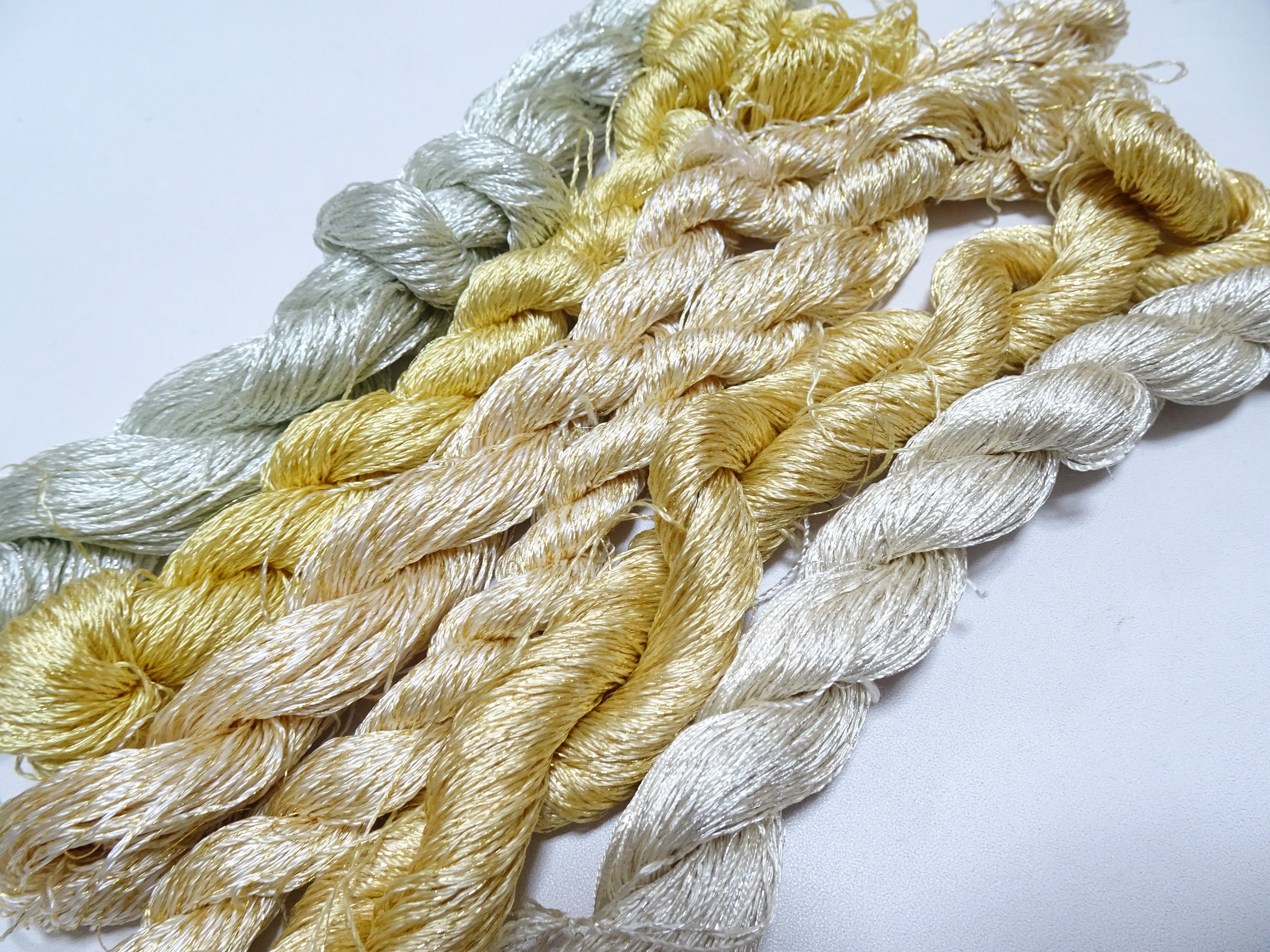 Japanese Vintage High Class Rare Silk Thread 6sets Mixture of Gold embroidery 18505