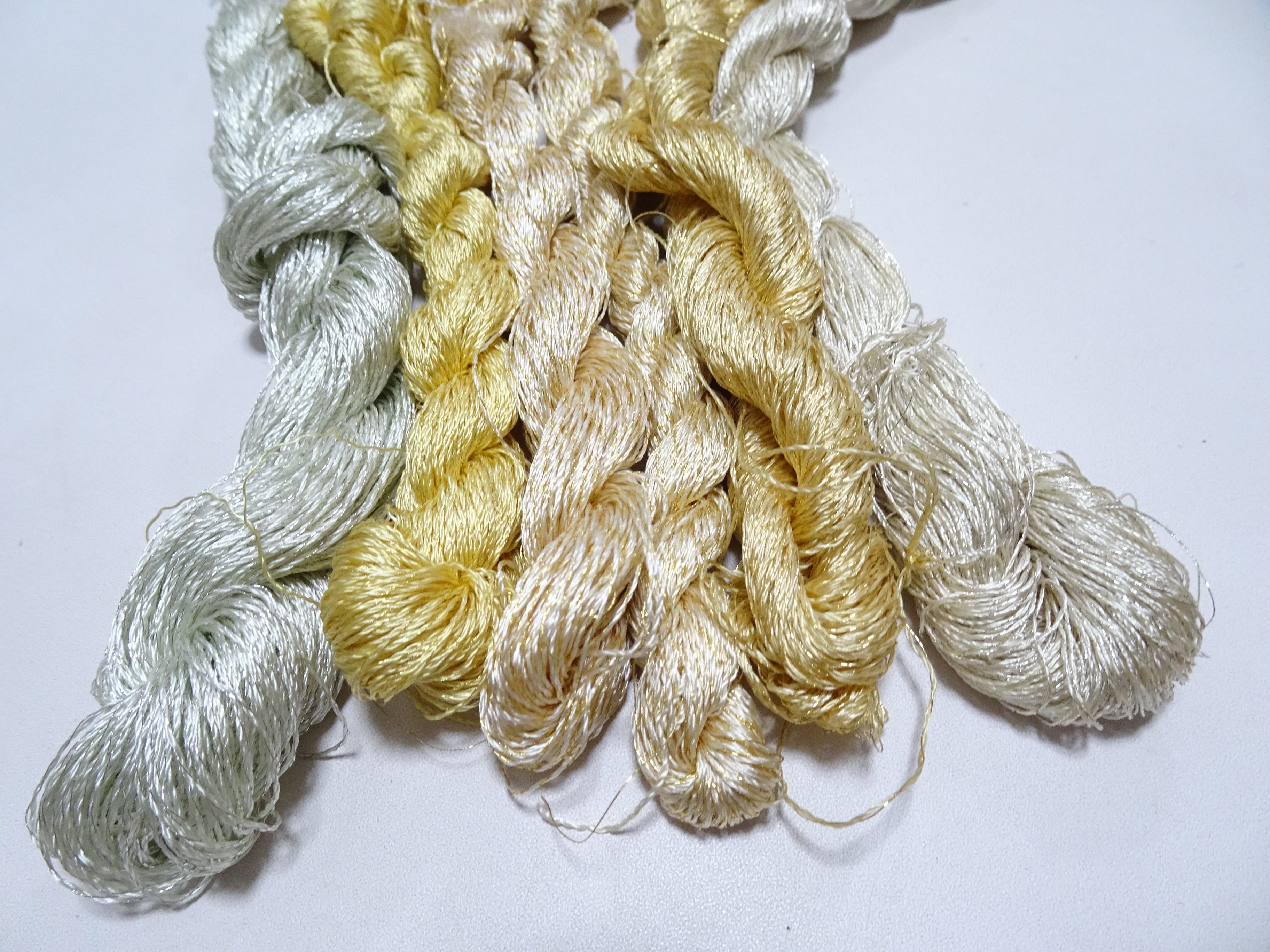 Japanese Vintage High Class Rare Silk Thread 6sets Mixture of Gold embroidery 18505