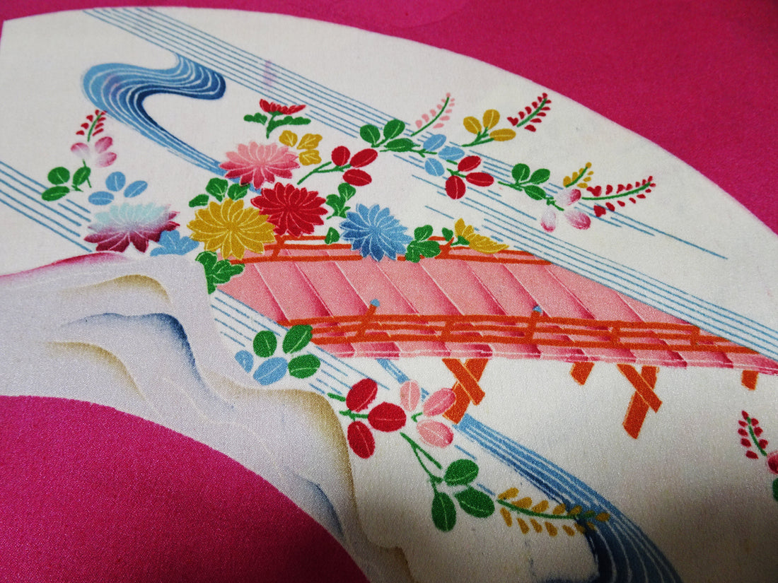 Japanese Antique Silk Bolts  / Mon Rinzu / Dyed Pattern 17509