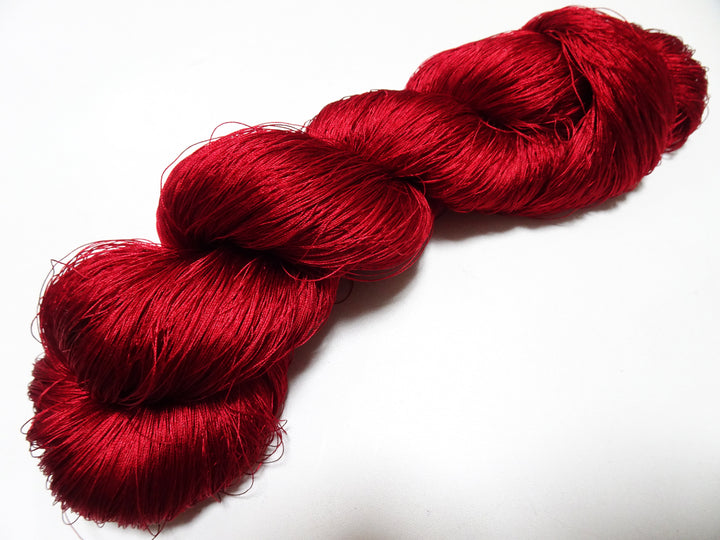 Japanese Vintage Silk Thread for Tsuzure Weaving – High-Quality 19675