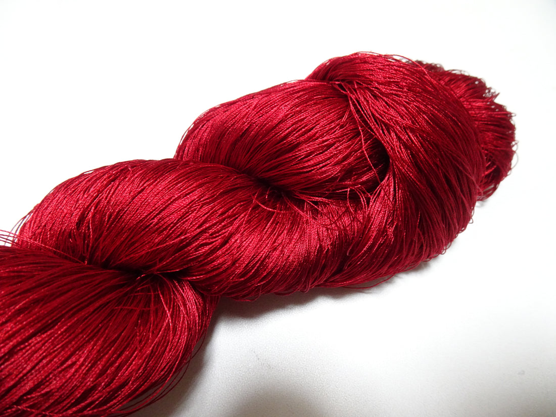 Japanese Vintage Silk Thread for Tsuzure Weaving – High-Quality 19675