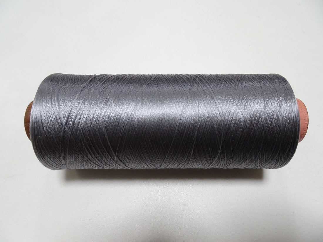Japanese Vintage Silk Thread & Woodn Spool Embroidery 18699