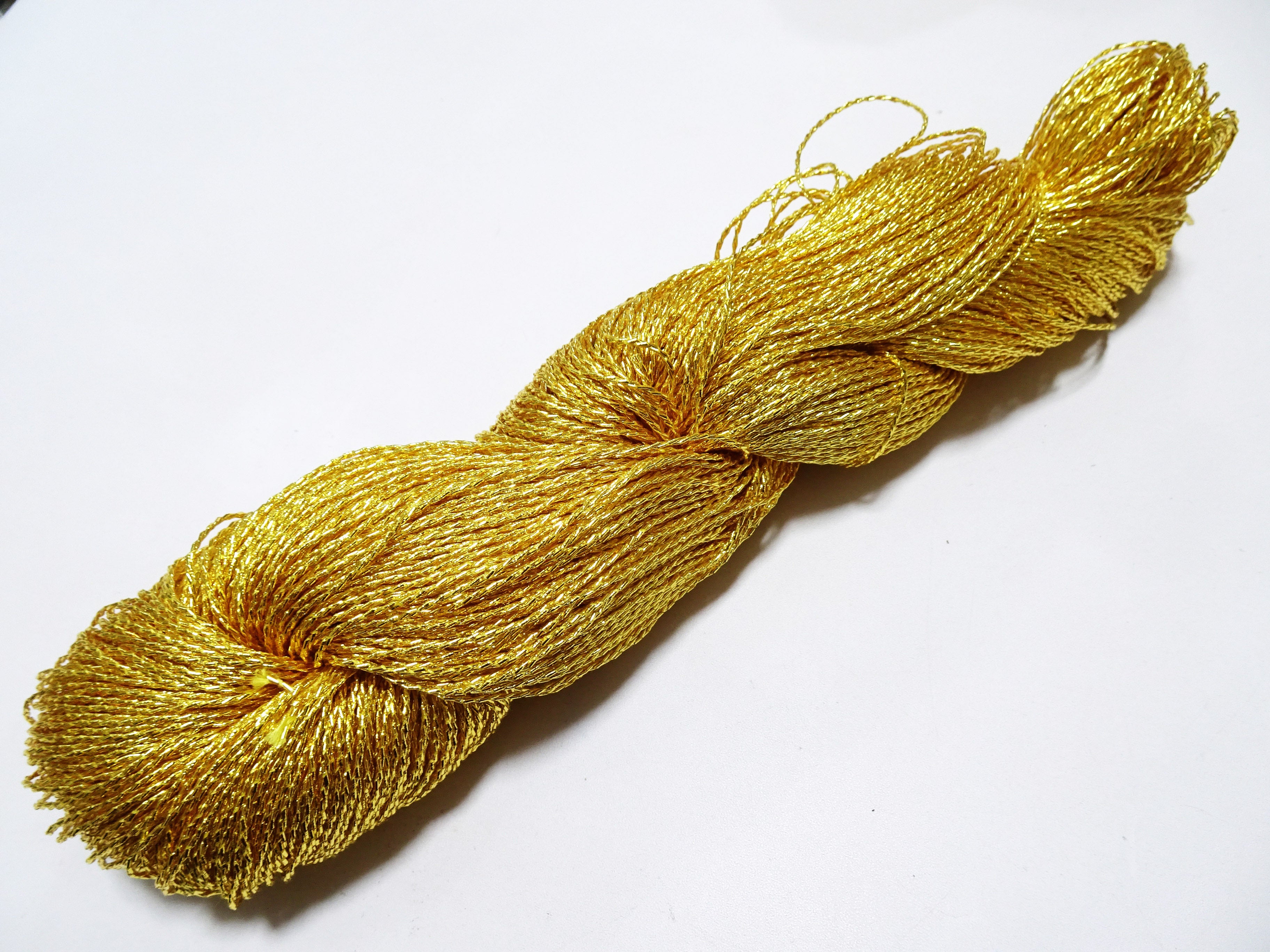 Special price!!　Japanese Vintage Rare Double Twist Gold leaf thread Embroidery 500M 1.50mm 16579