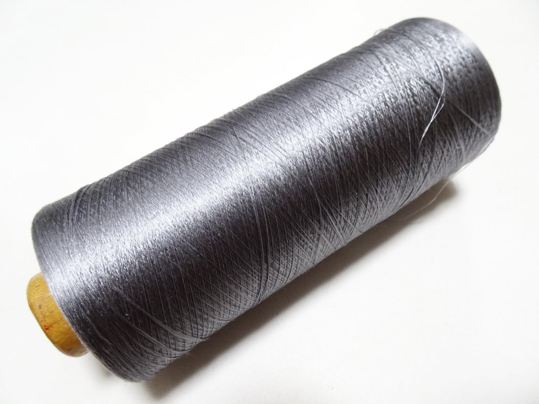 Japanese Vintage Silk Thread & Woodn Spool Embroidery 18700
