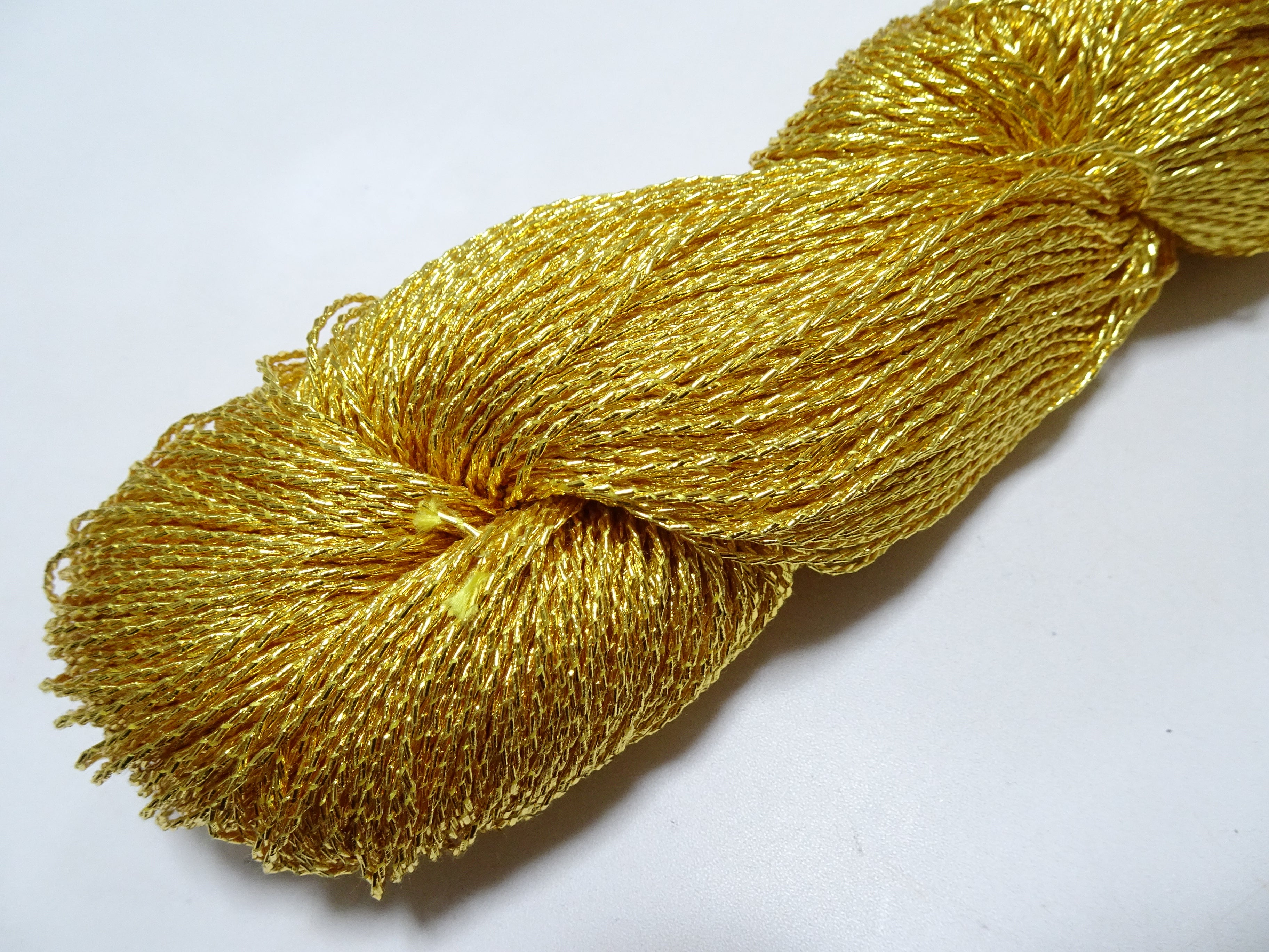 Special price!!　Japanese Vintage Rare Double Twist Gold leaf thread Embroidery 500M 1.50mm 16579