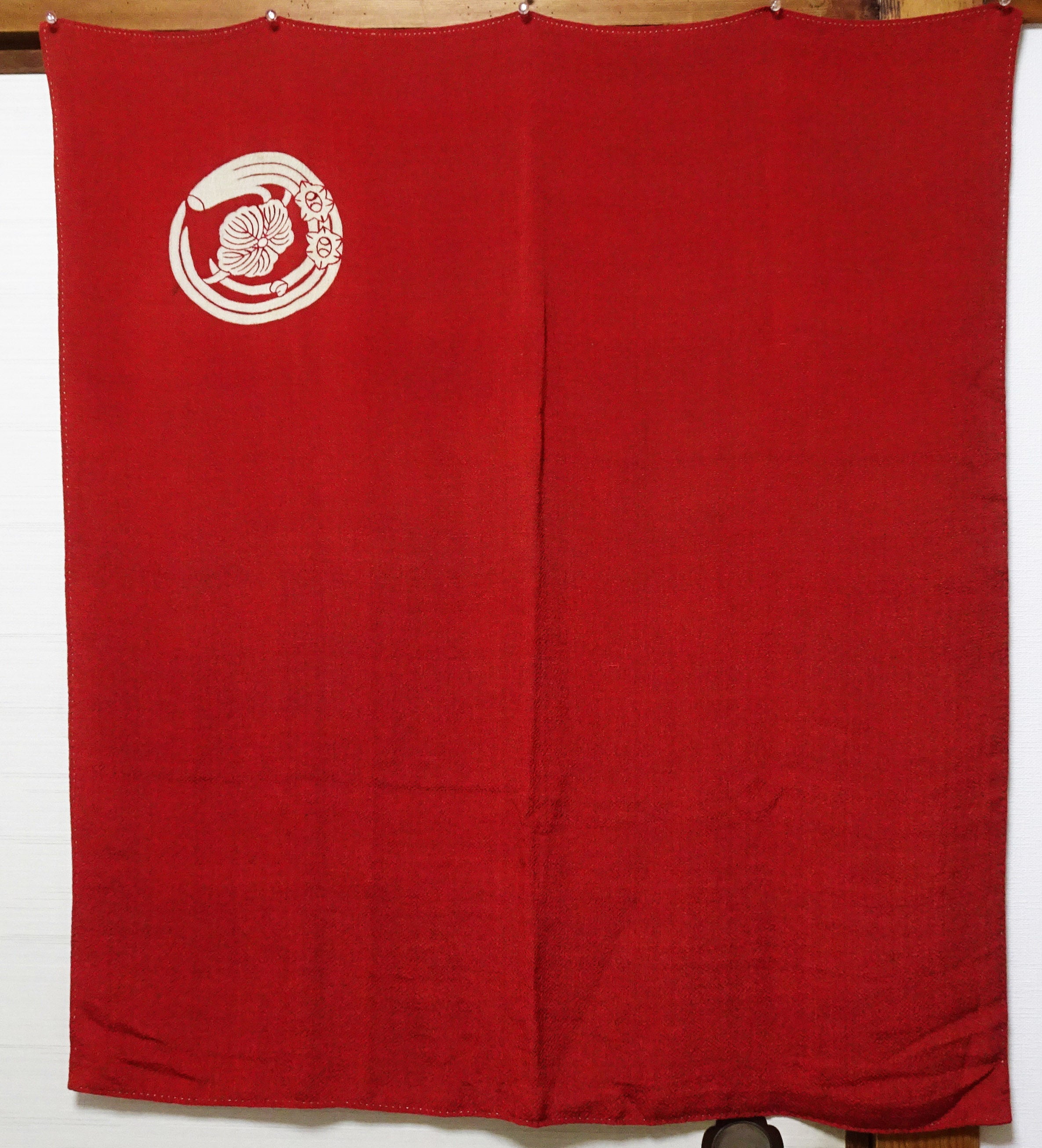 Japanese Vintage Showa Era Celebratory Large Furoshiki with Tale of Genji Design on Oni-Shibo Chirimen Silk  16346