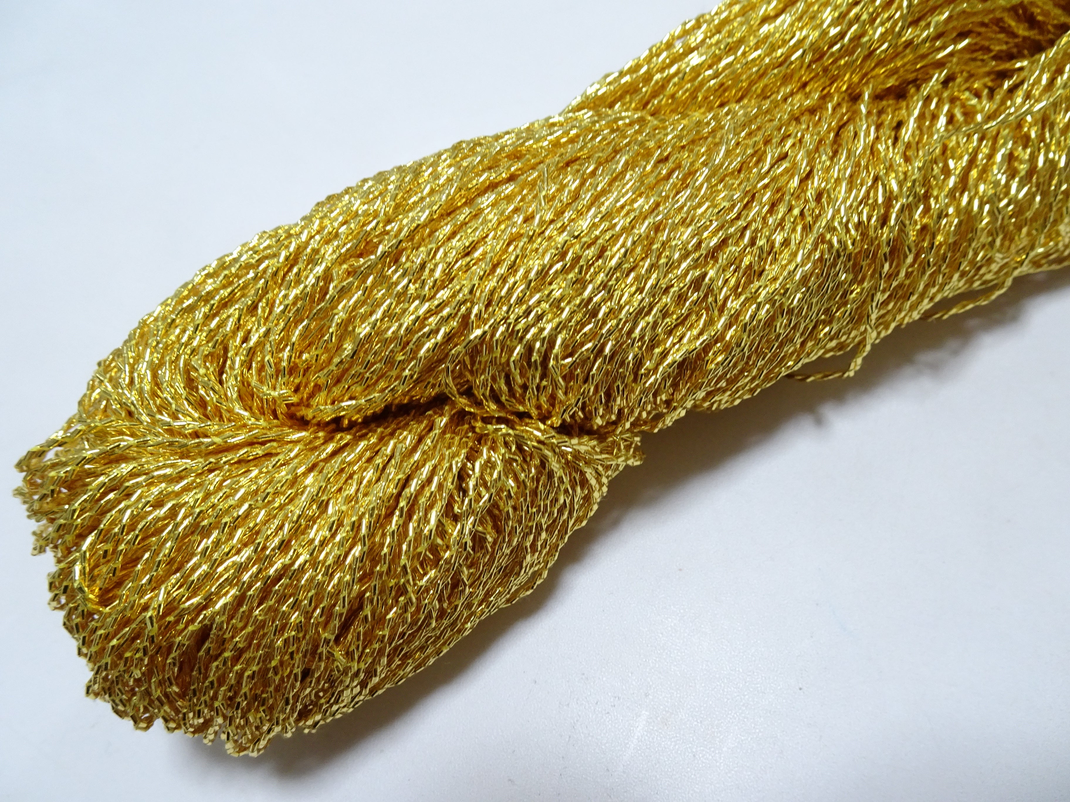 Special price!!　Japanese Vintage Rare Double Twist Gold leaf thread Embroidery 500M 1.50mm 16580