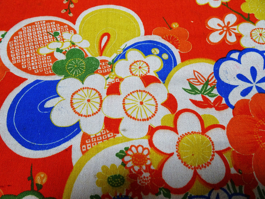 Japanese Antique Silk Bolts  / Kinsha / Dyed Pattern 17511