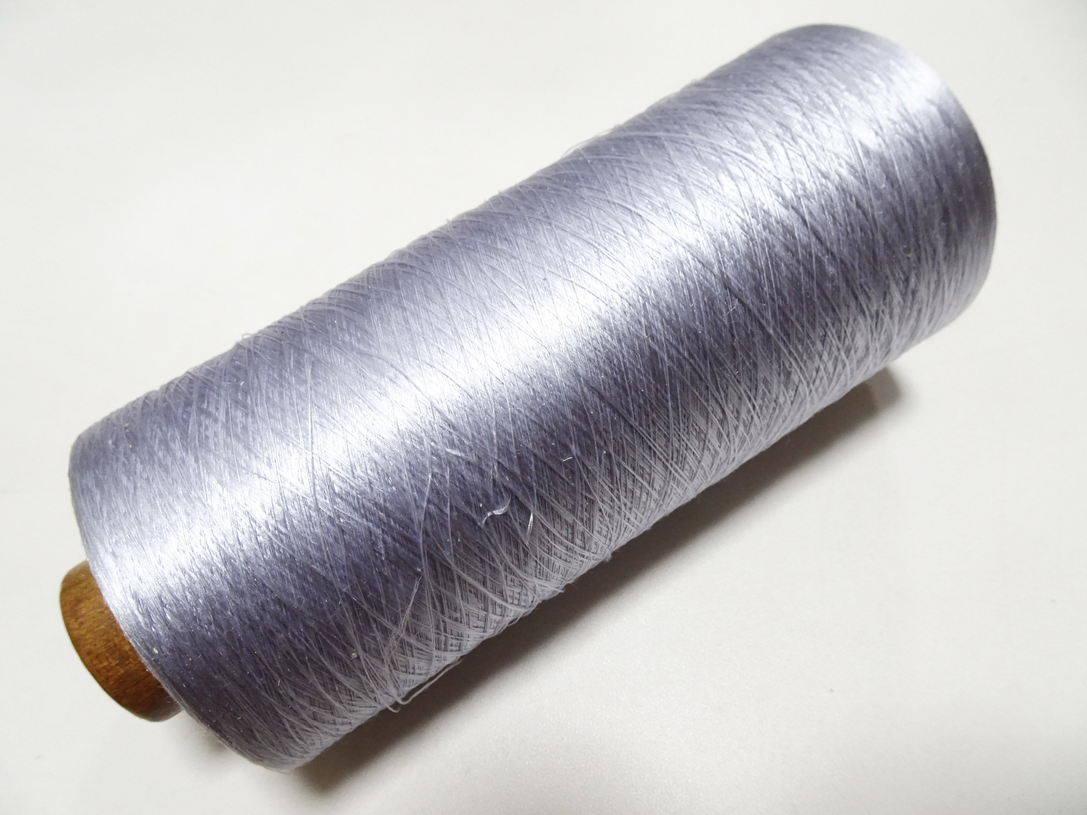 Japanese Vintage Silk Thread & Woodn Spool Embroidery 18702