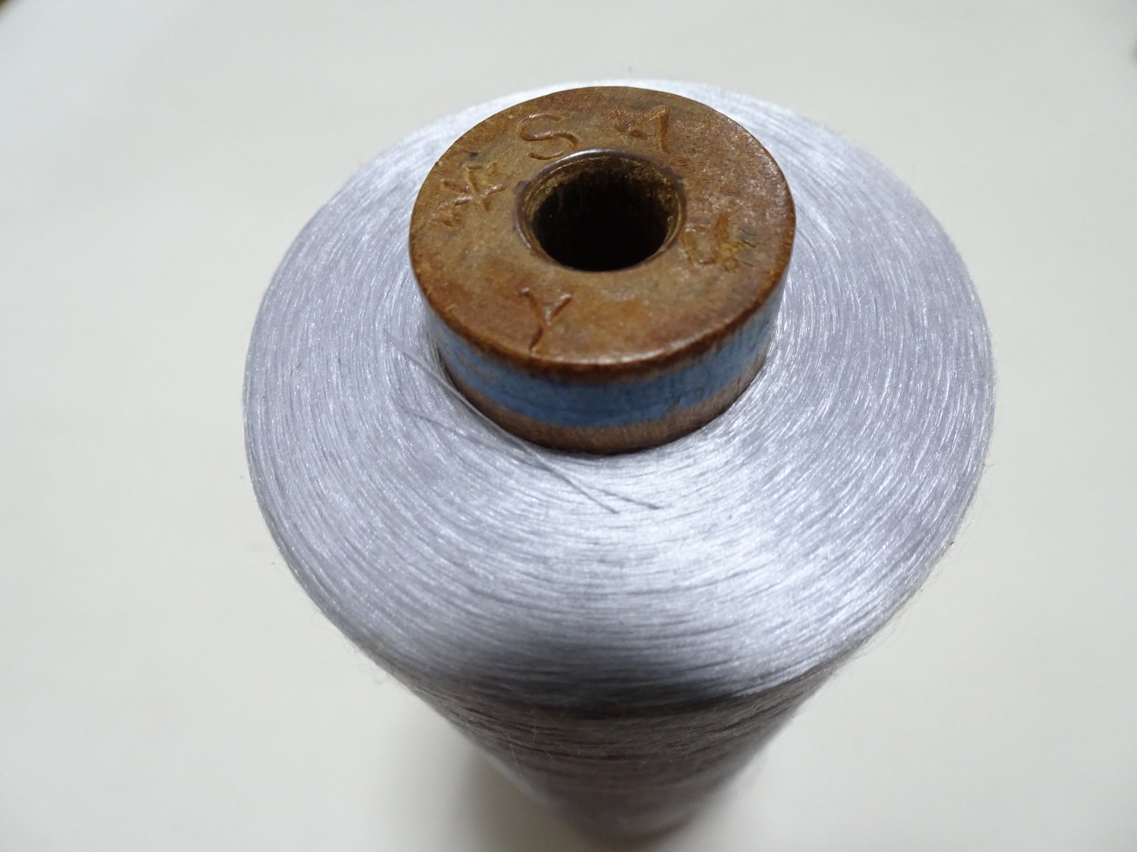 Japanese Vintage Silk Thread & Woodn Spool Embroidery 18702