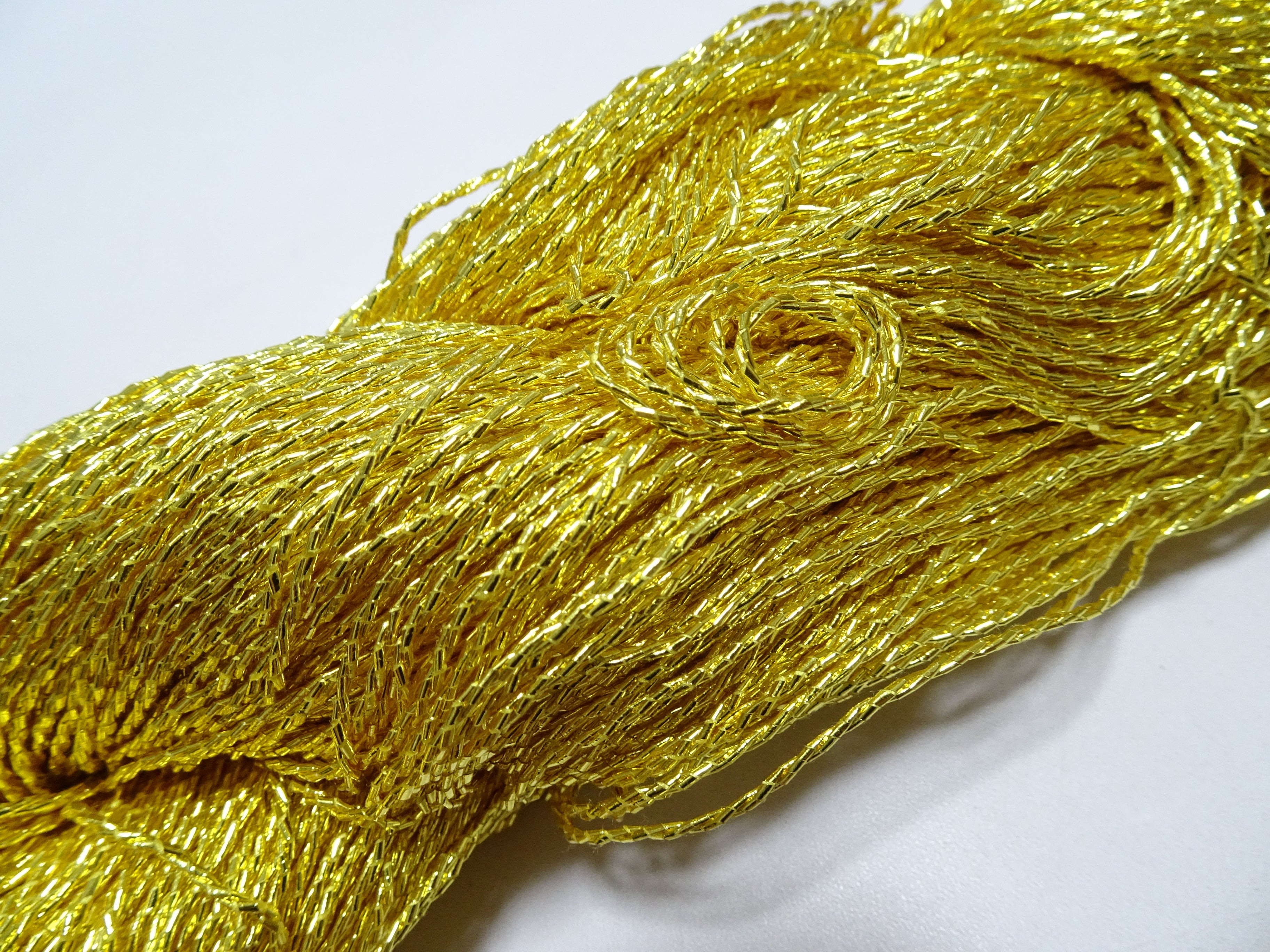 Special price!!　Japanese Vintage Rare Double Twist Gold leaf thread Embroidery 500M 1.50mm 16582
