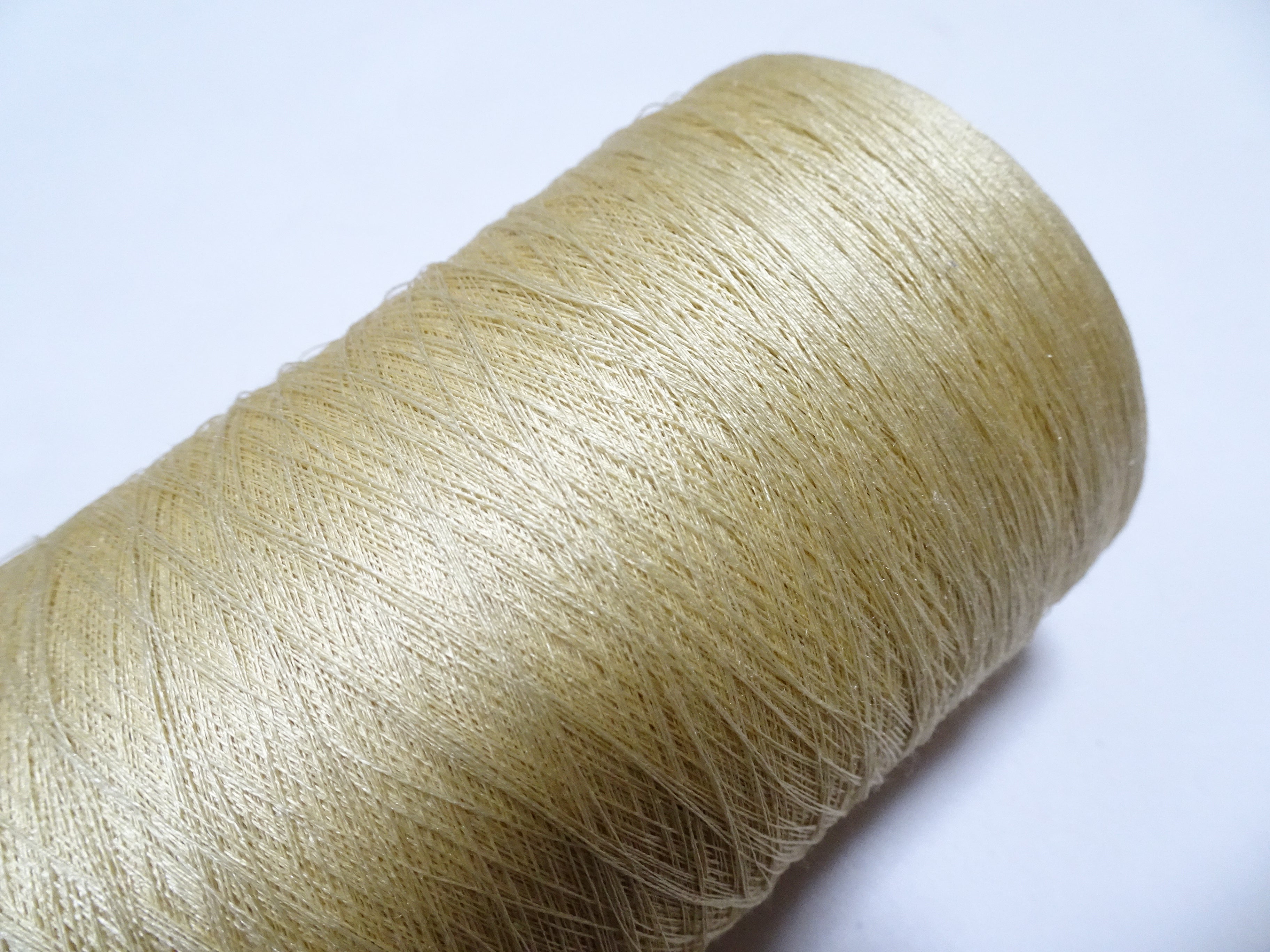 Japanese Vintage Silk Thread & Woodn Spool Embroidery 18703