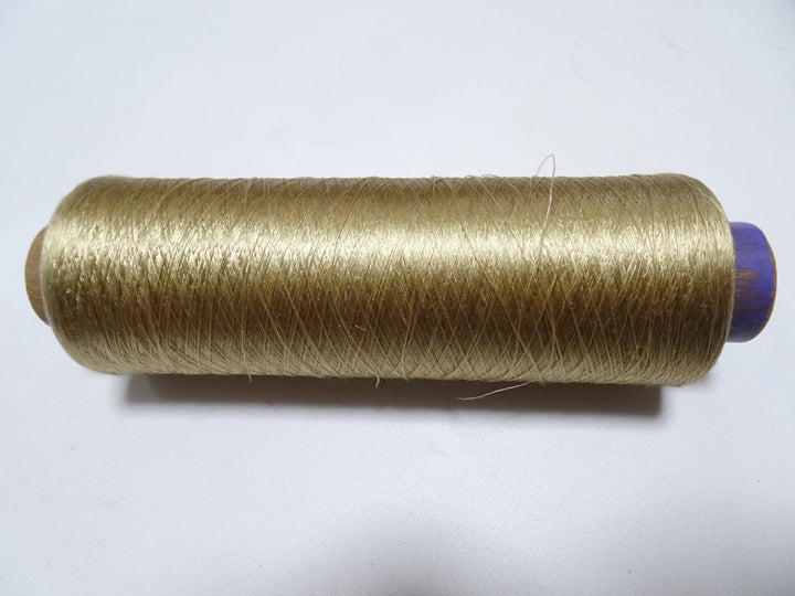 Japanese Vintage Silk Thread & Woodn Spool Embroidery 18704