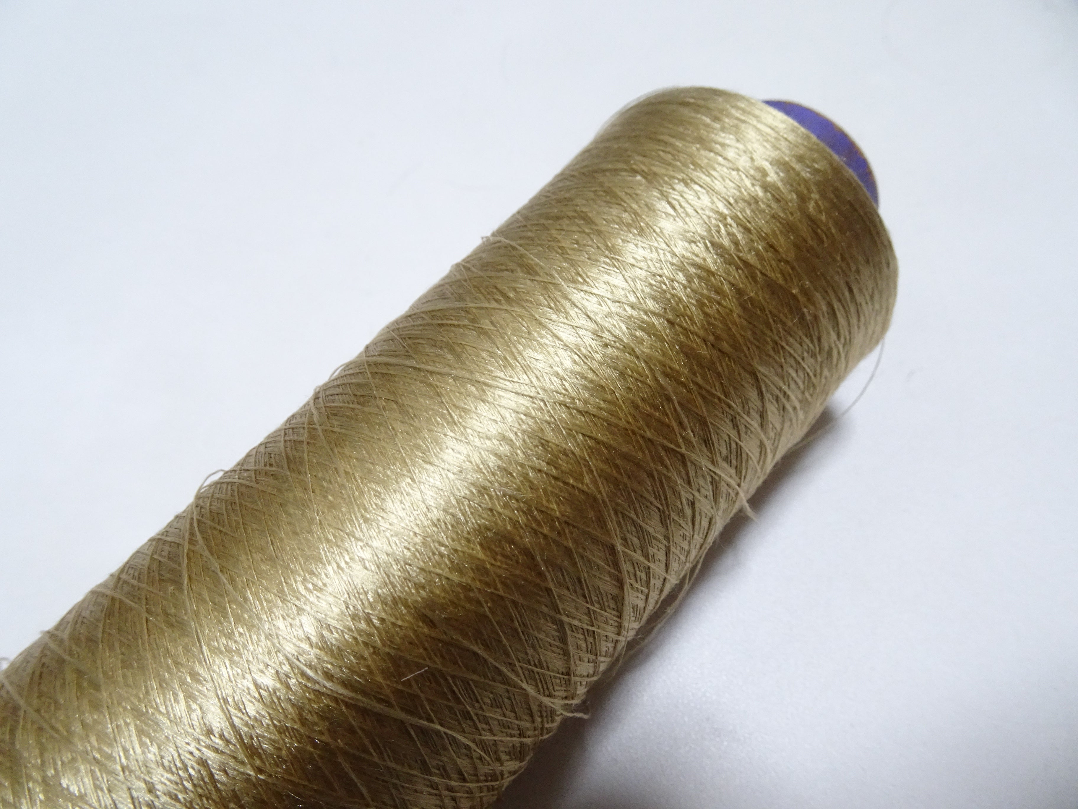 Japanese Vintage Silk Thread & Woodn Spool Embroidery 18704