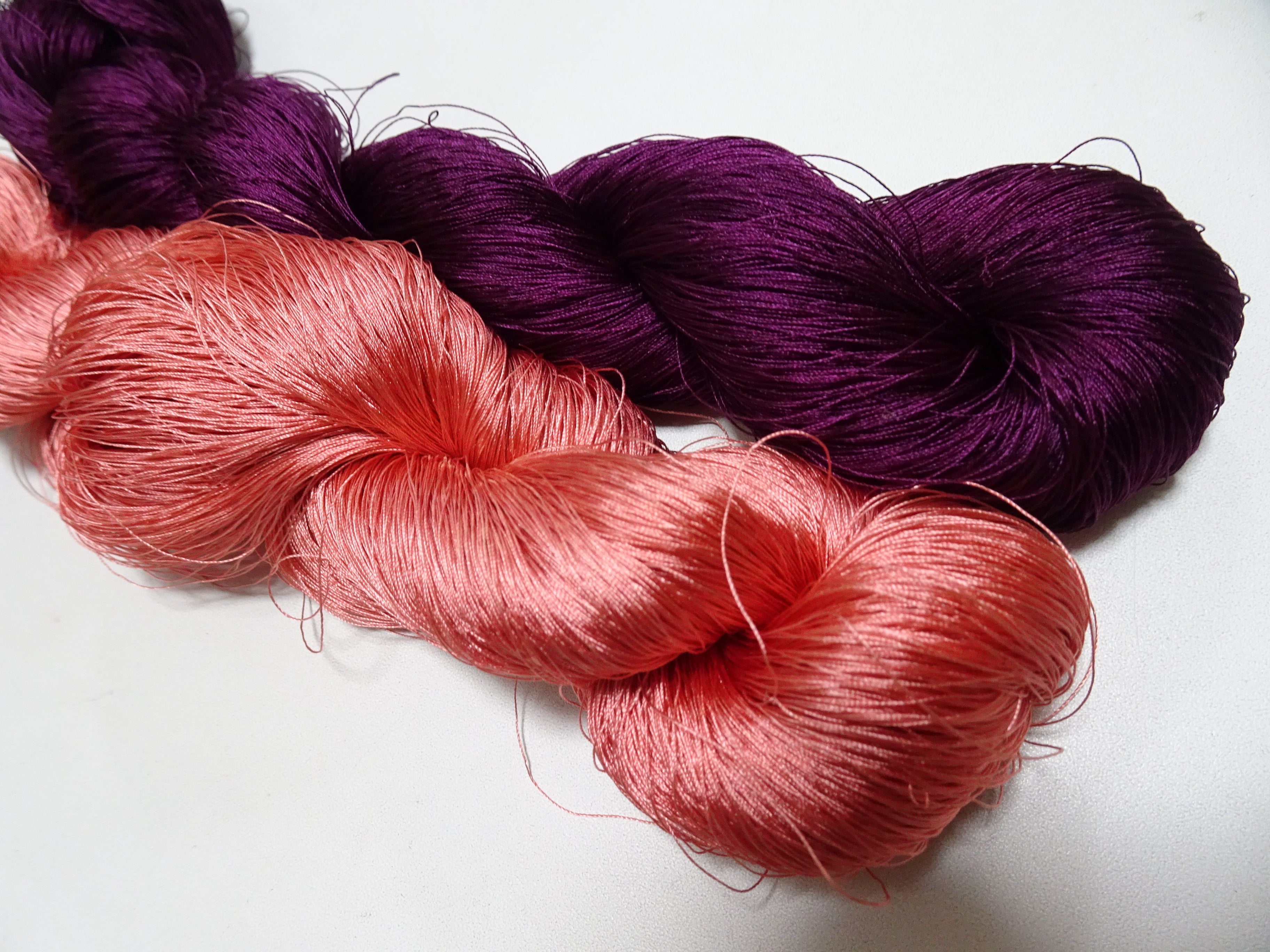 Japanese Vintage Silk Thread 2sets for Tsuzure Weaving – High-Quality 19681