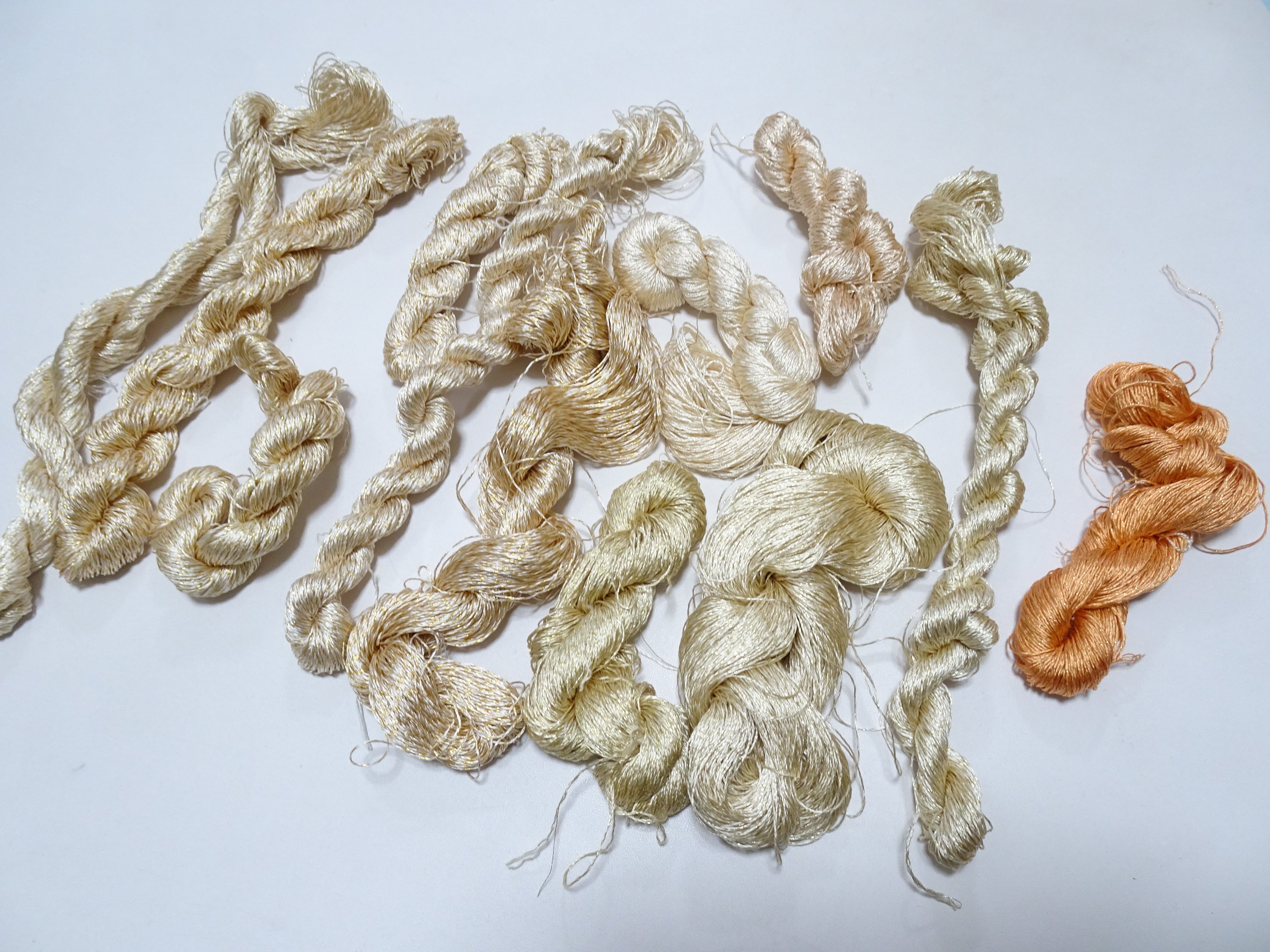 Japanese Vintage High Class Rare Silk Thread 12sets Mixture of Gold embroidery 16001