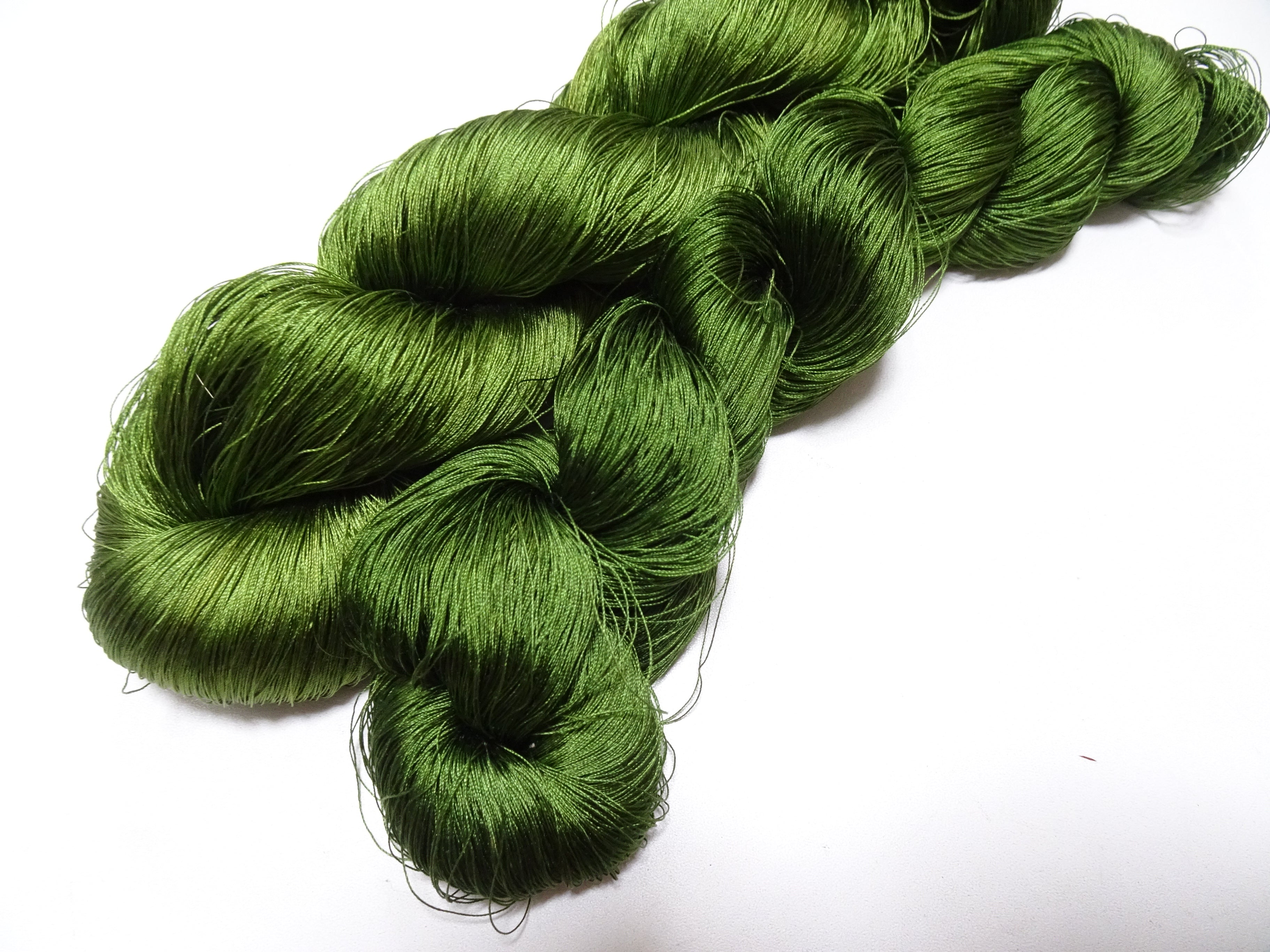 Japanese Vintage Silk Thread 2sets for Tsuzure Weaving – High-Quality 19682