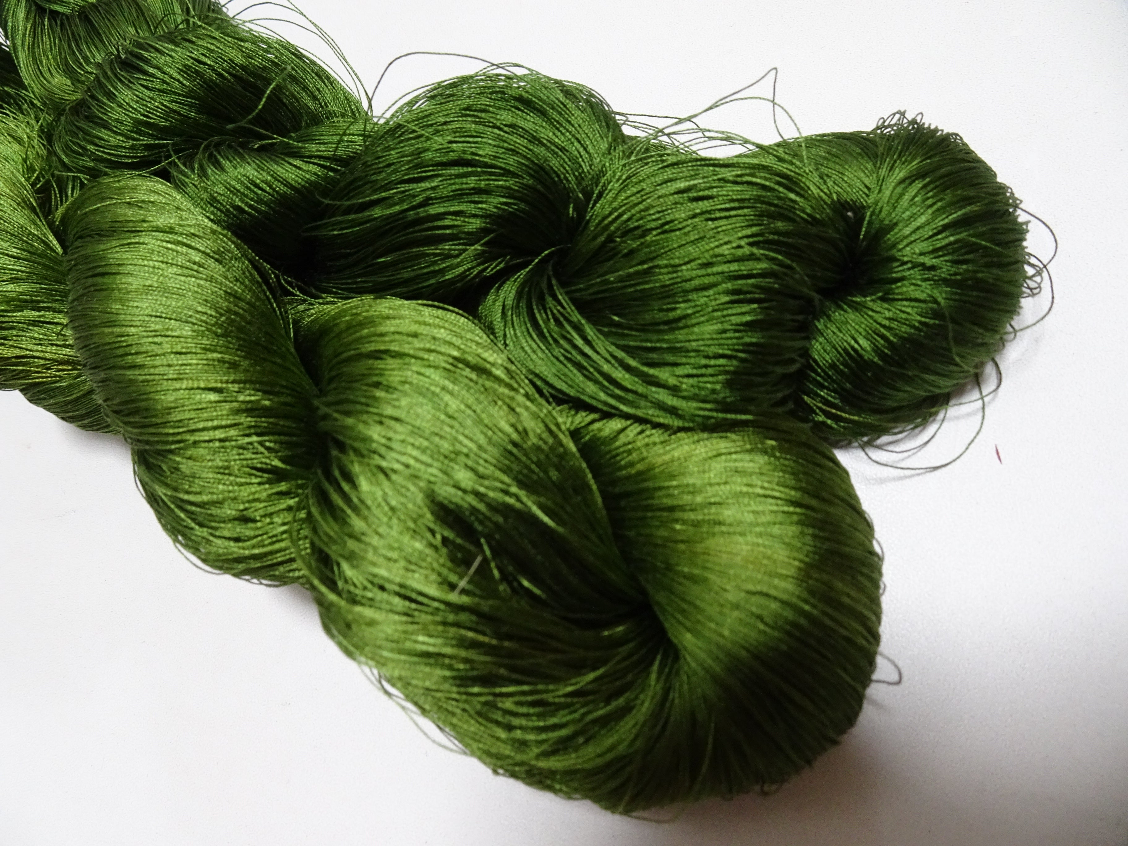 Japanese Vintage Silk Thread 2sets for Tsuzure Weaving – High-Quality 19682