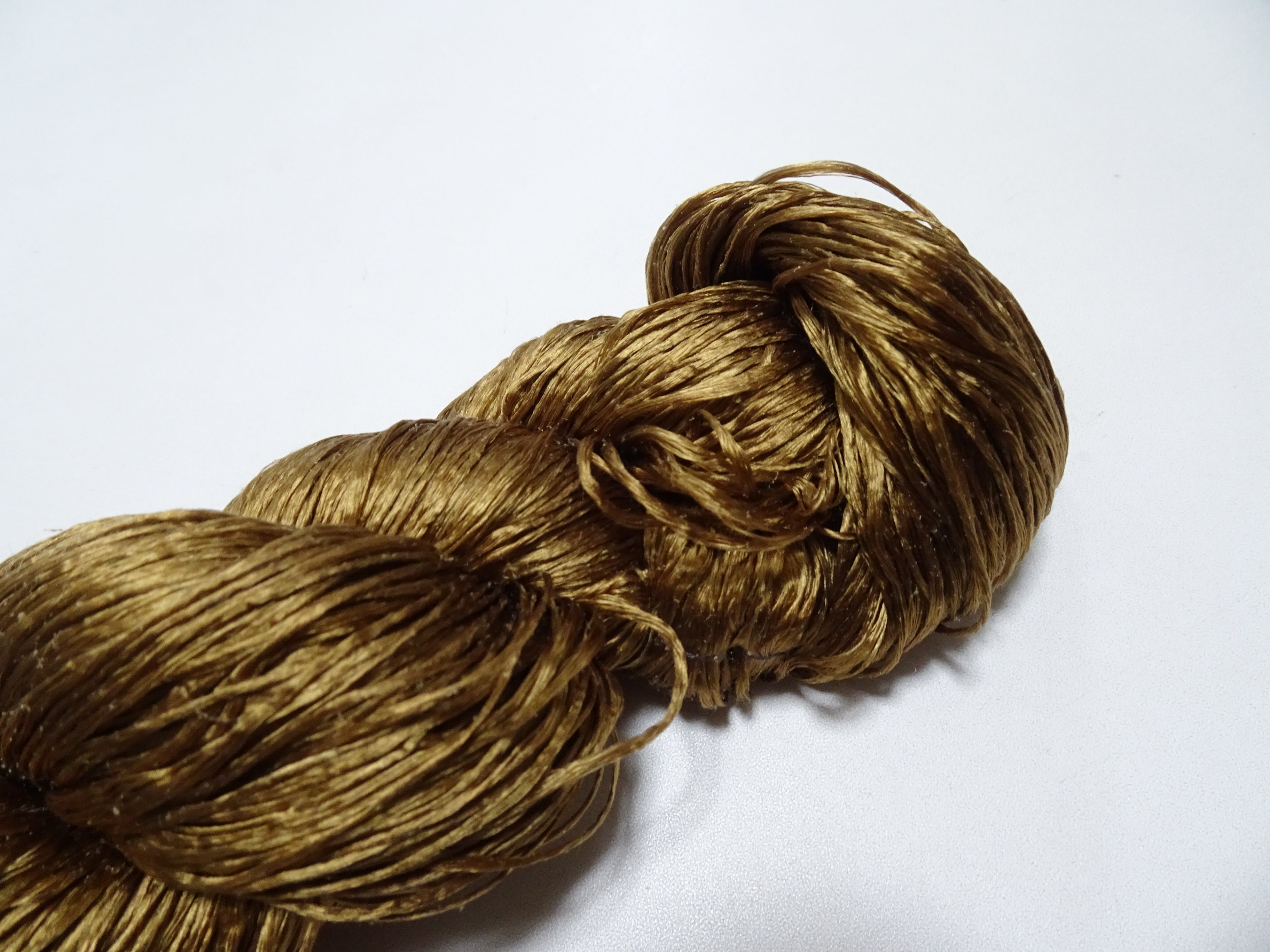 Japanese Vintage Loose Twisted Silk Thread Embroidery 18200