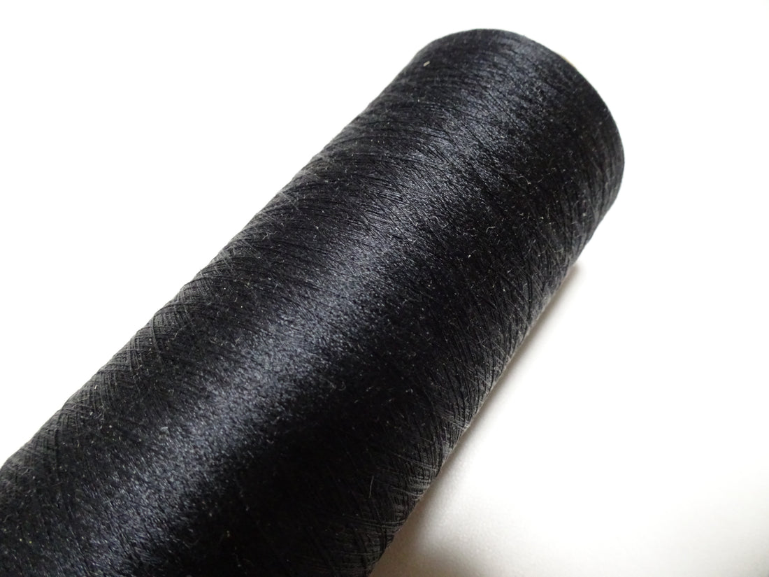 Japanese Vintage Silk Thread & Woodn Spool Embroidery  Black 18706
