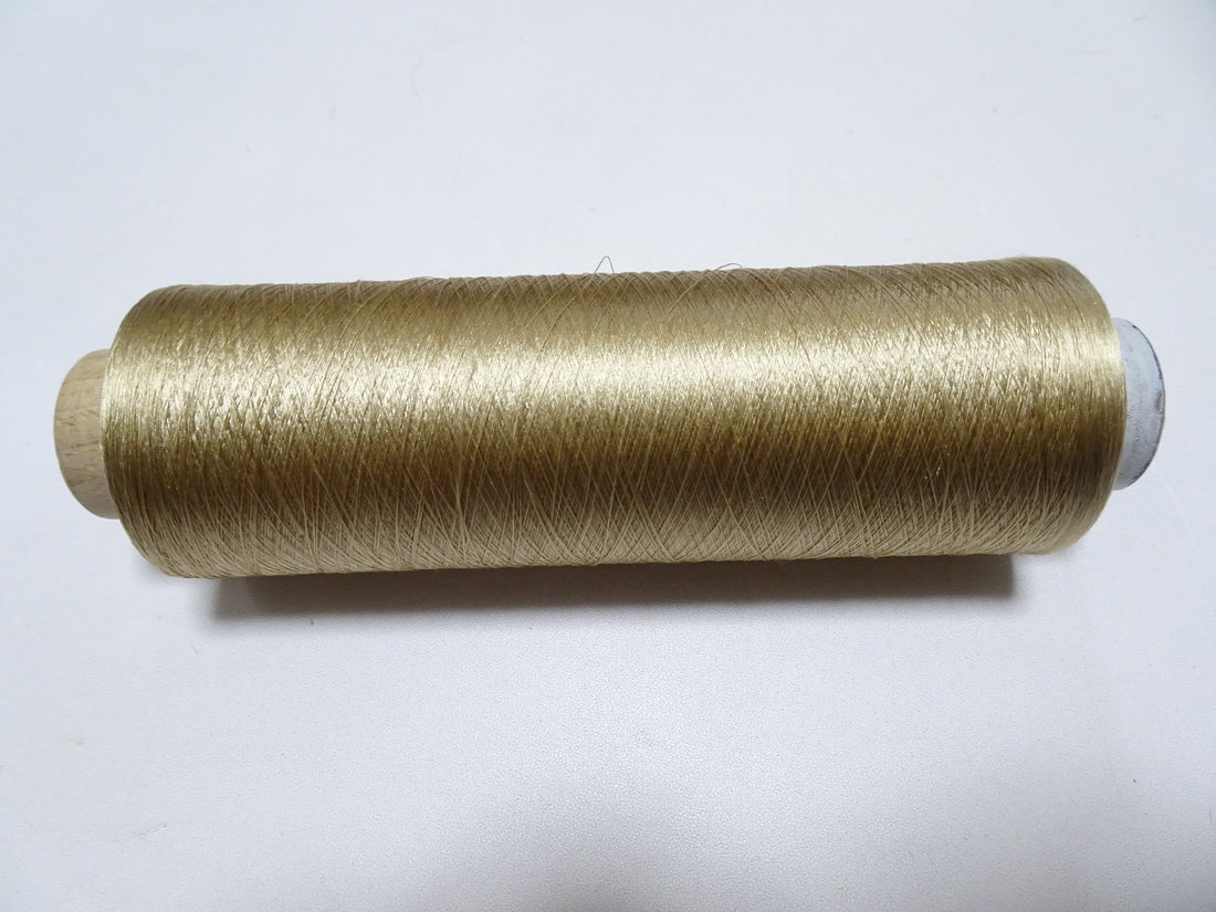 Japanese Vintage Silk Thread & Woodn Spool Embroidery 18707