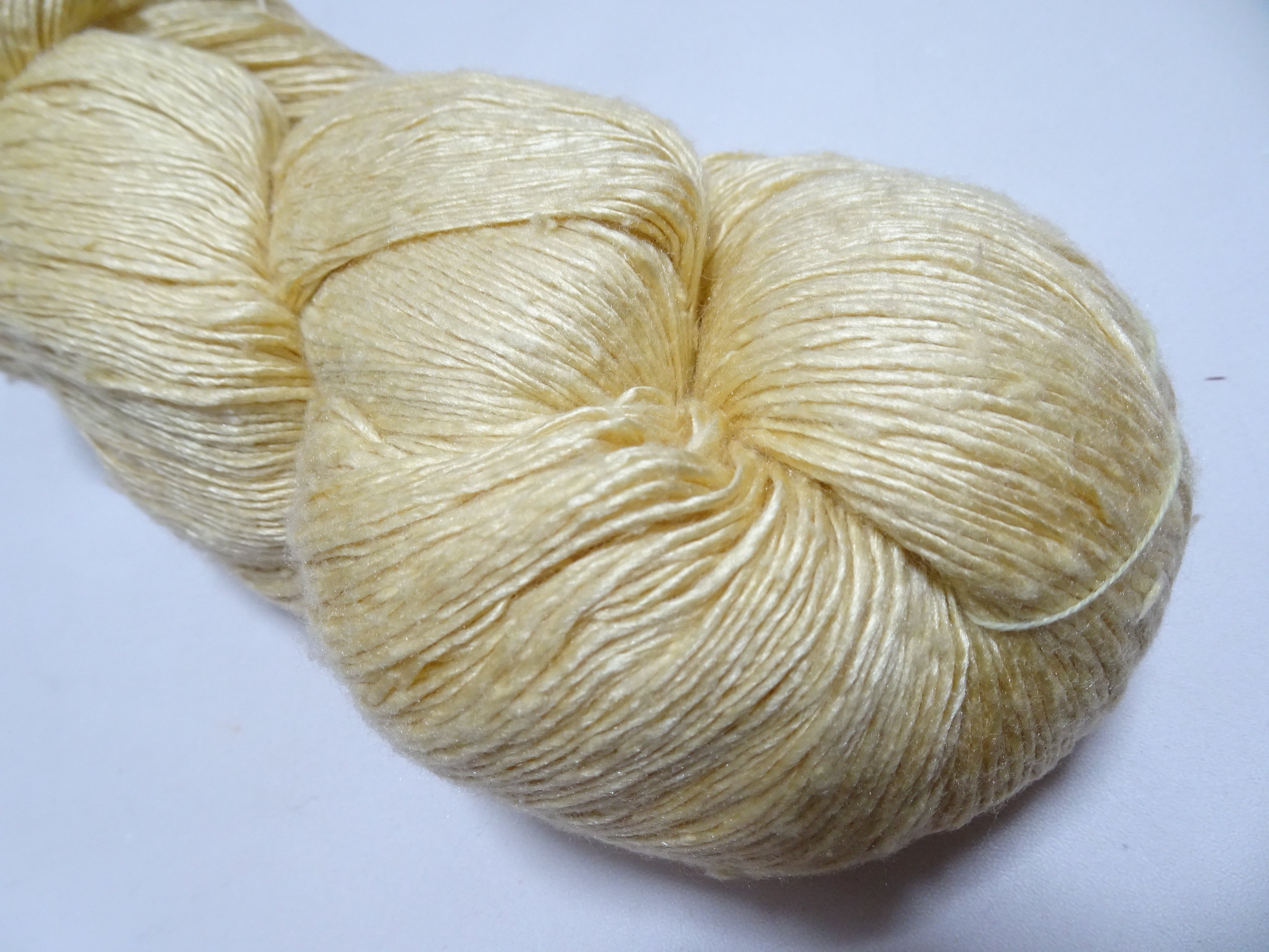 Japanese Vintage Mawata Tsumugi Fine Quality Silk Thread embroidery & Weave 19684